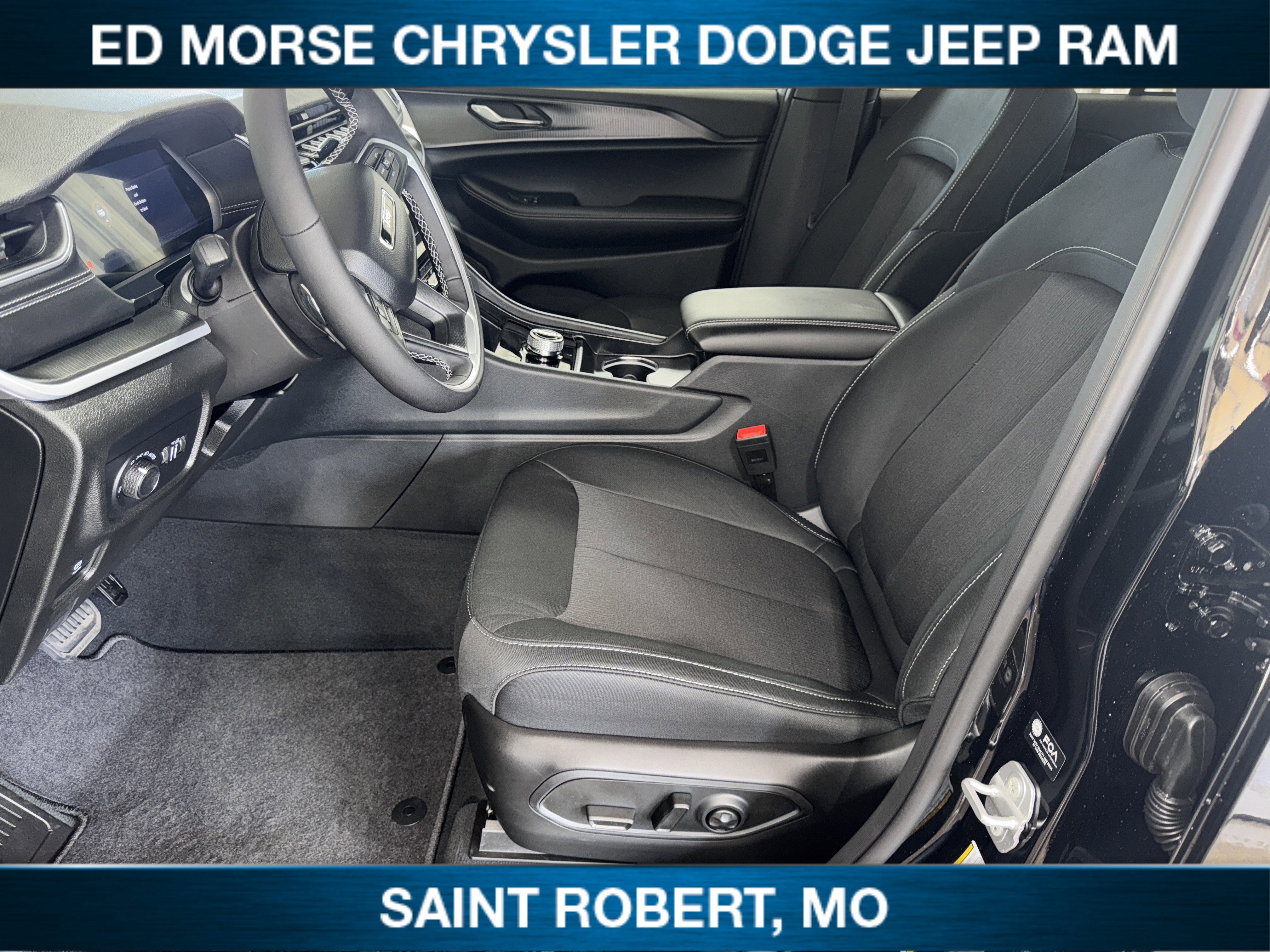 2025 Jeep Grand Cherokee Laredo X