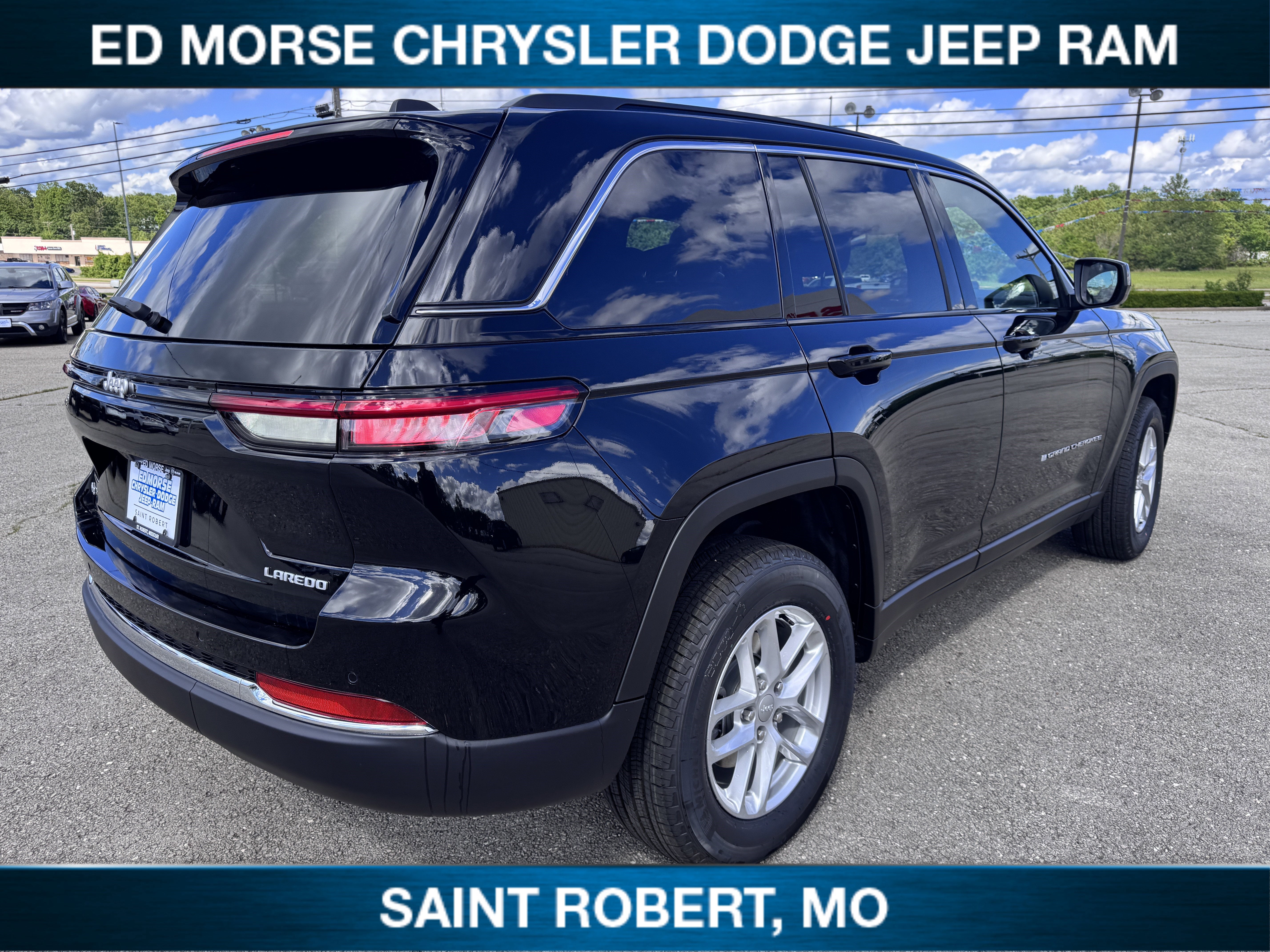 2025 Jeep Grand Cherokee Laredo X