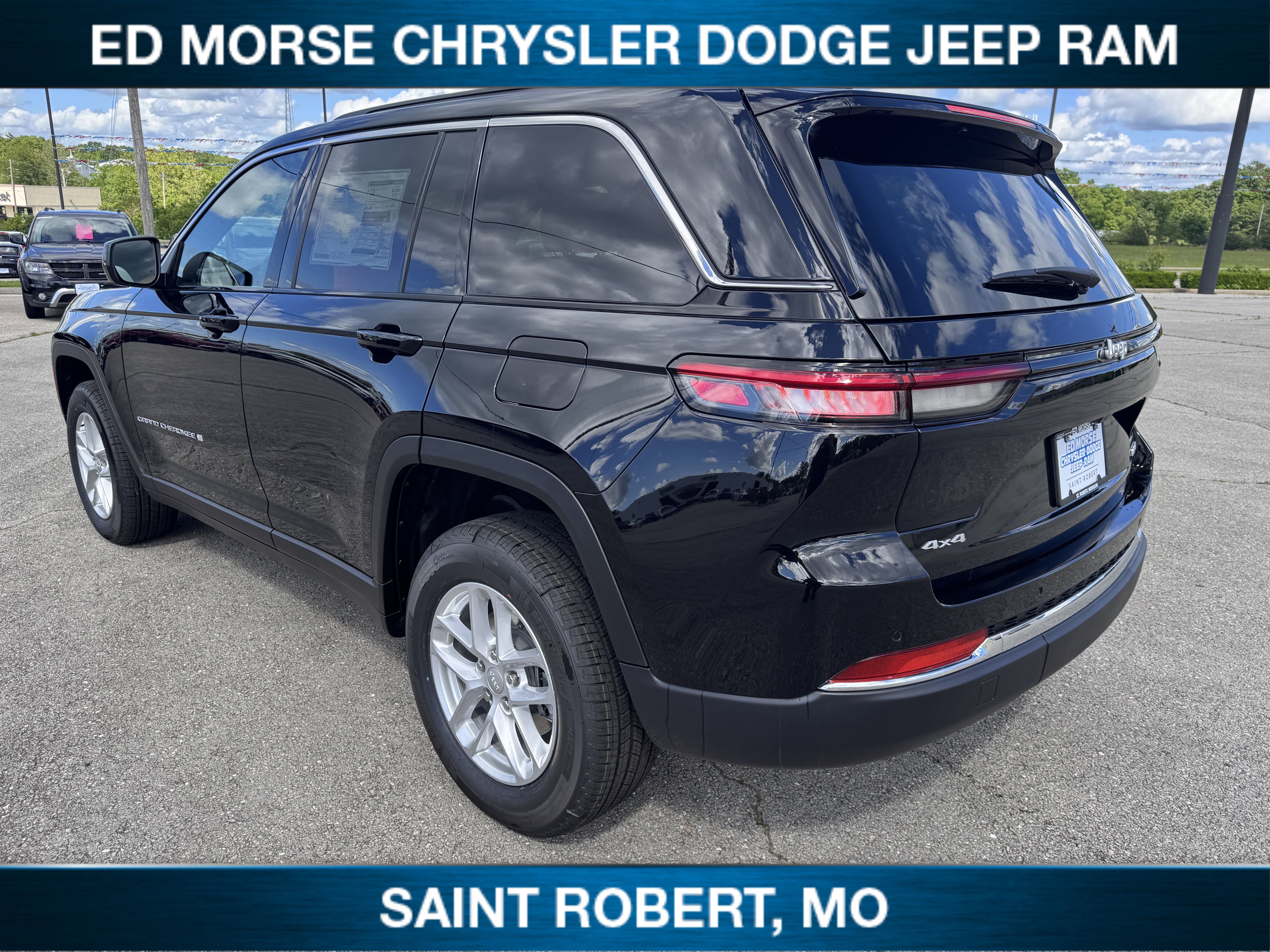 2025 Jeep Grand Cherokee Laredo X