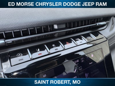 2025 Jeep Grand Cherokee Laredo X