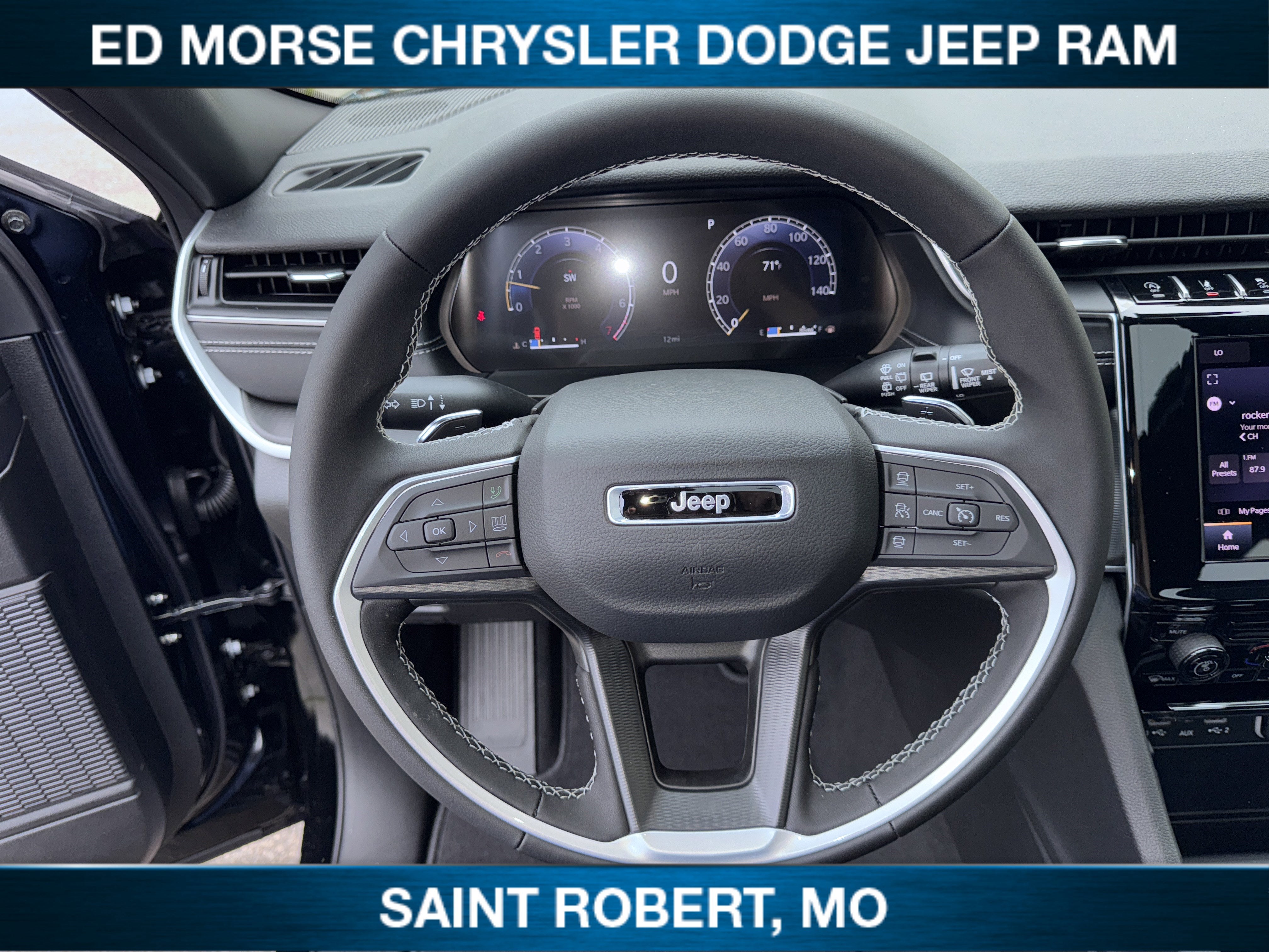 2025 Jeep Grand Cherokee Laredo X