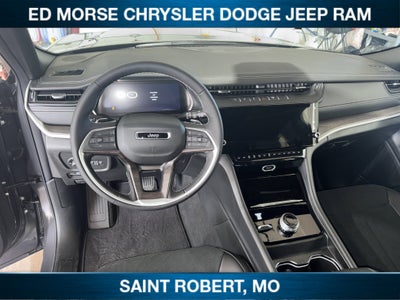 2026 Jeep Grand Cherokee Laredo Altitude