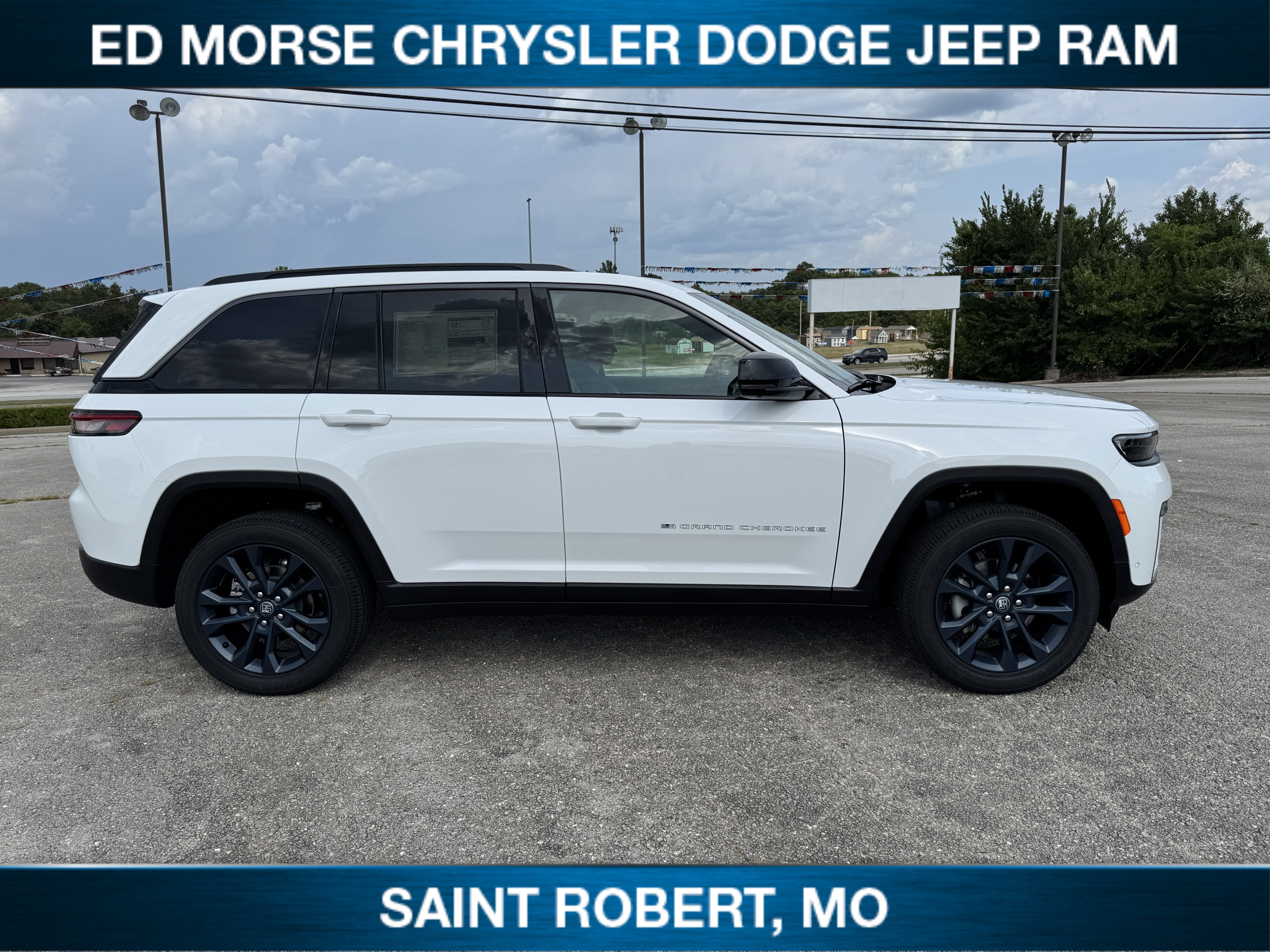 2026 Jeep Grand Cherokee 85th Anniversary Edition
