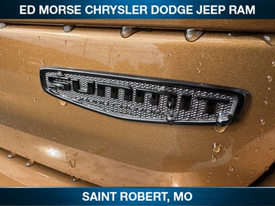 2027 Jeep Grand Cherokee Summit