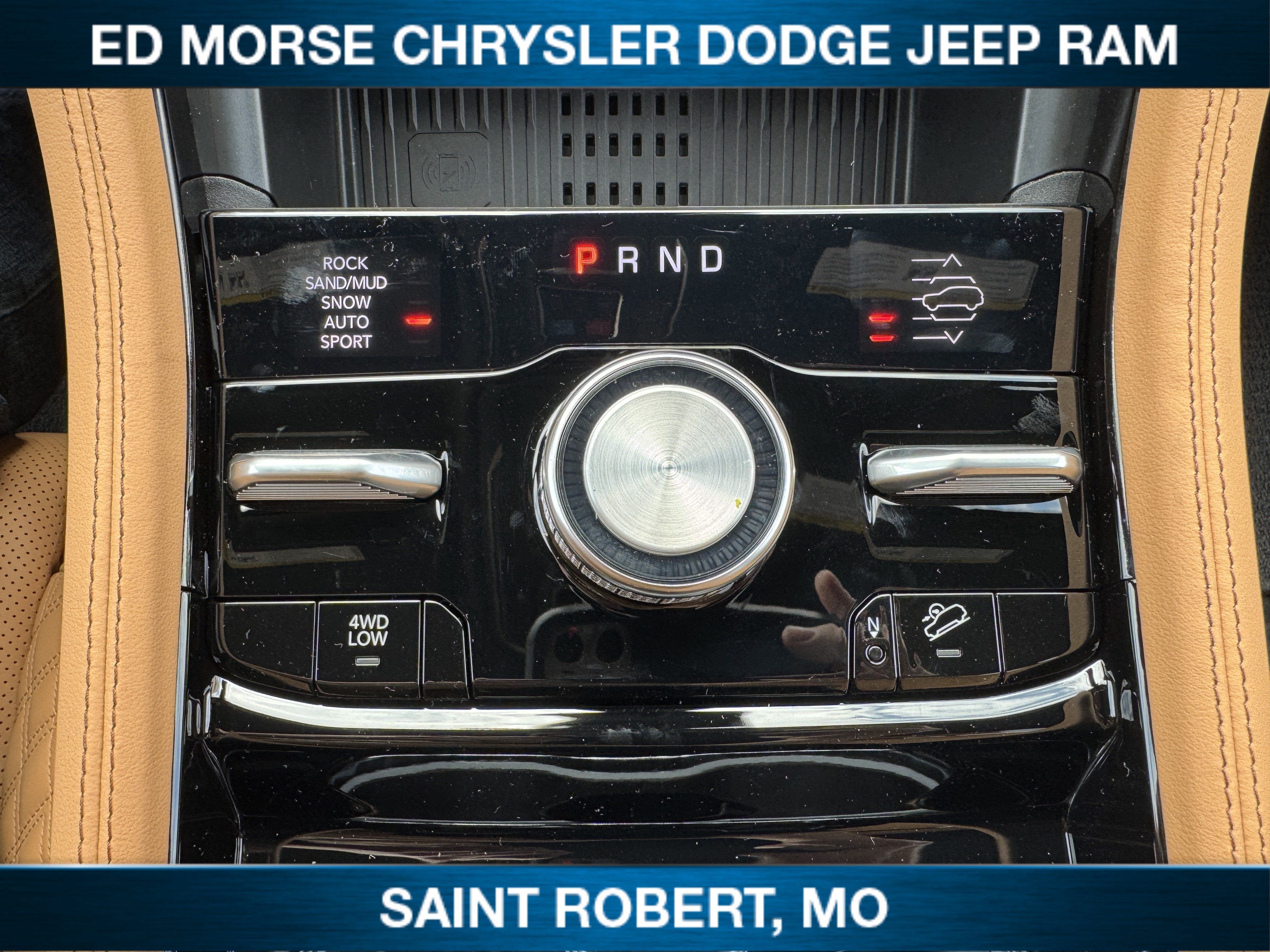 2027 Jeep Grand Cherokee Summit