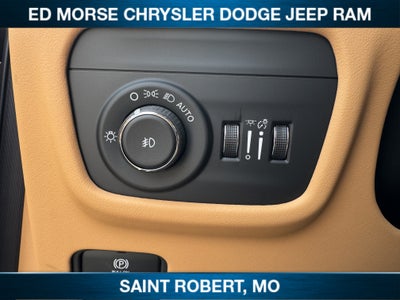 2027 Jeep Grand Cherokee Summit