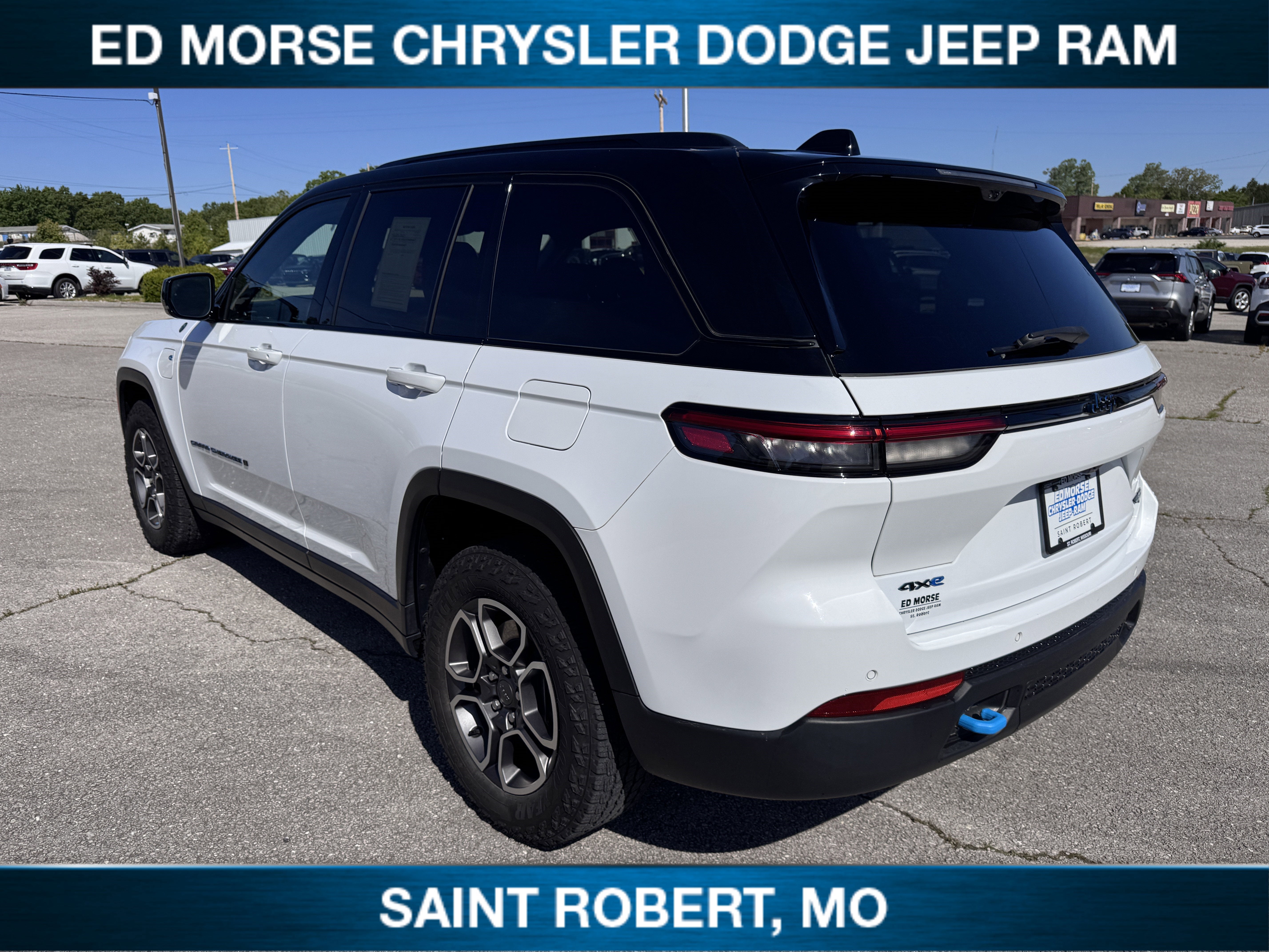 2023 Jeep Grand Cherokee 4xe Trailhawk