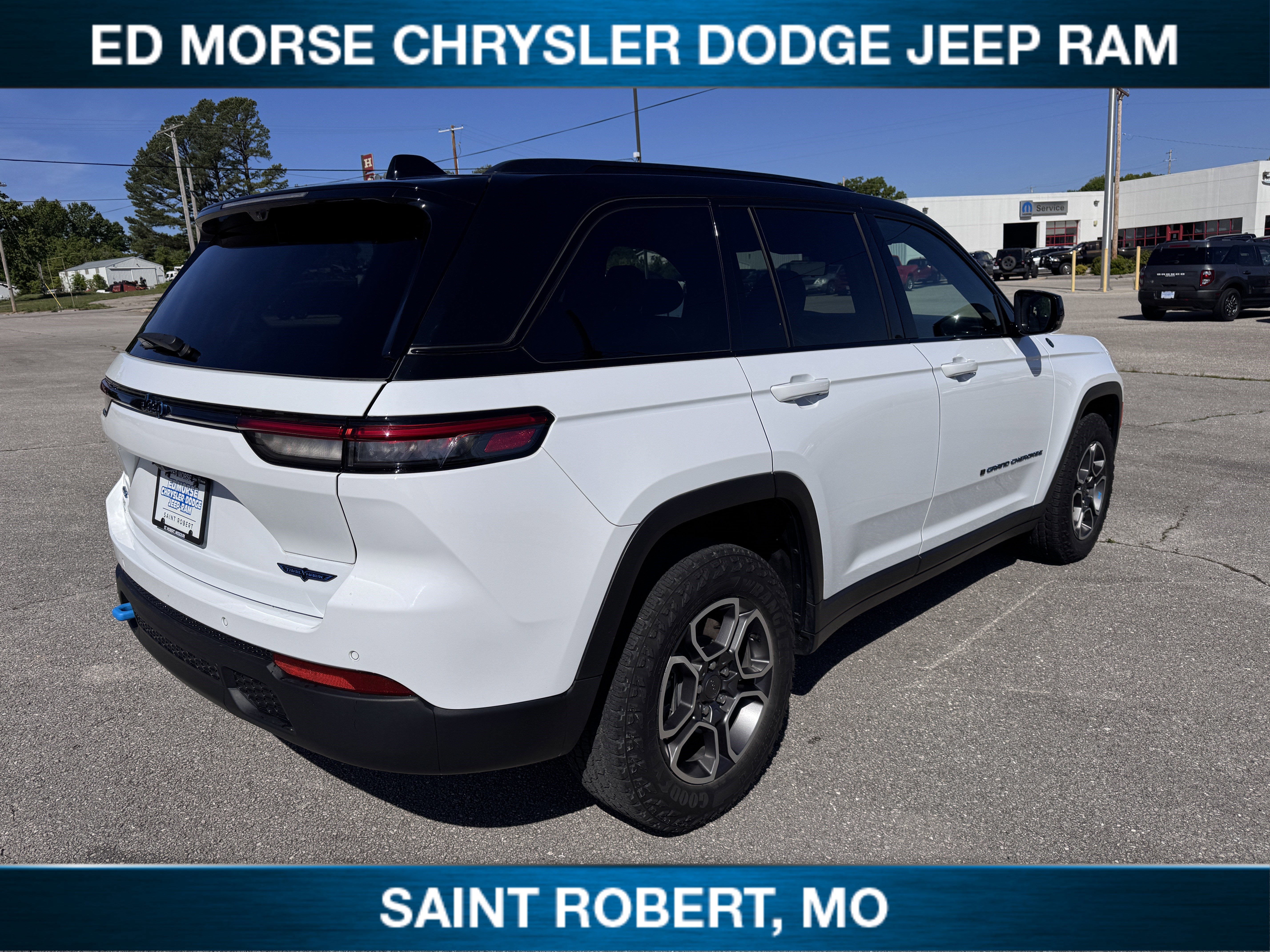 2023 Jeep Grand Cherokee 4xe Trailhawk
