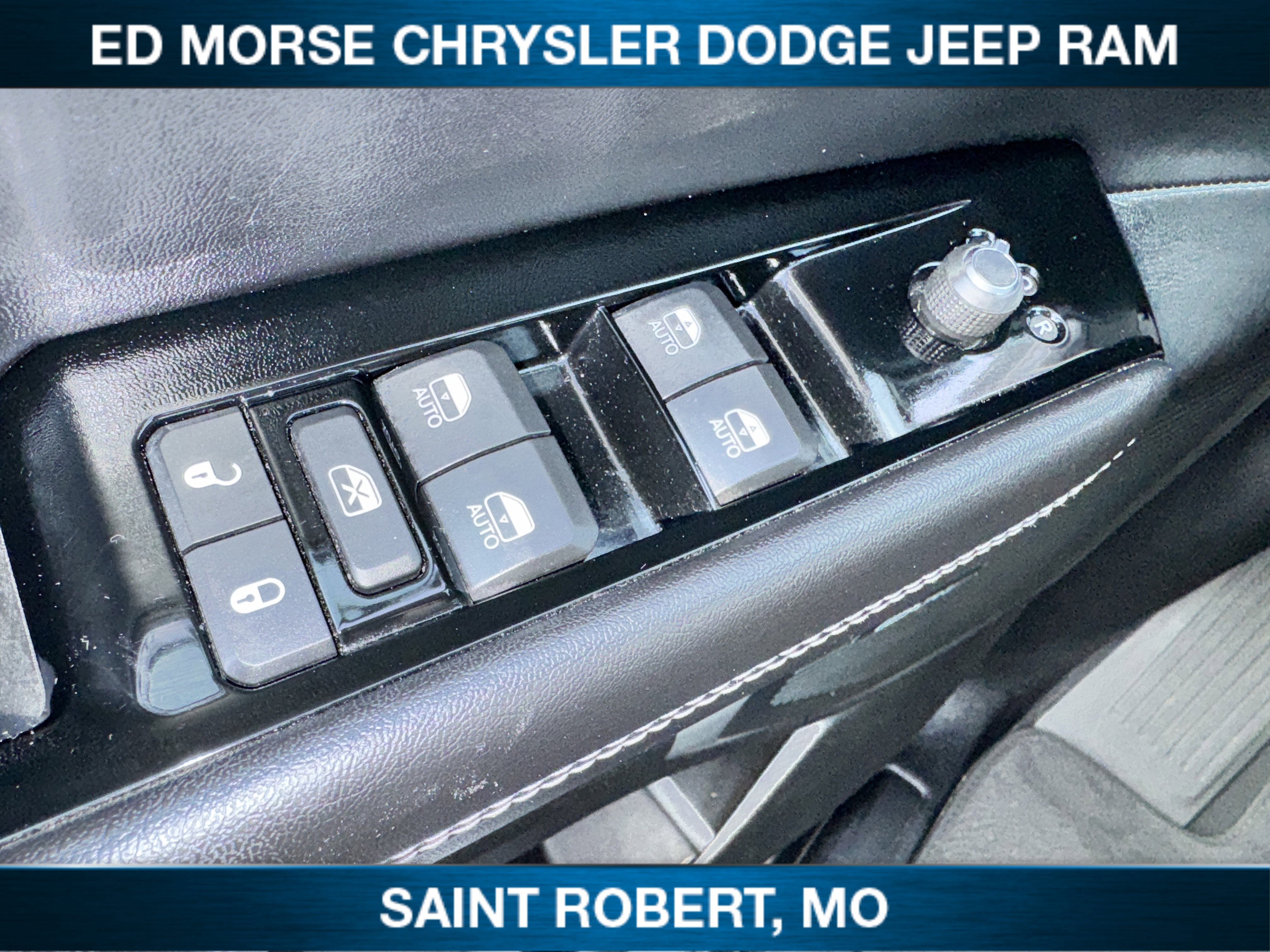 2023 Jeep Wagoneer Base