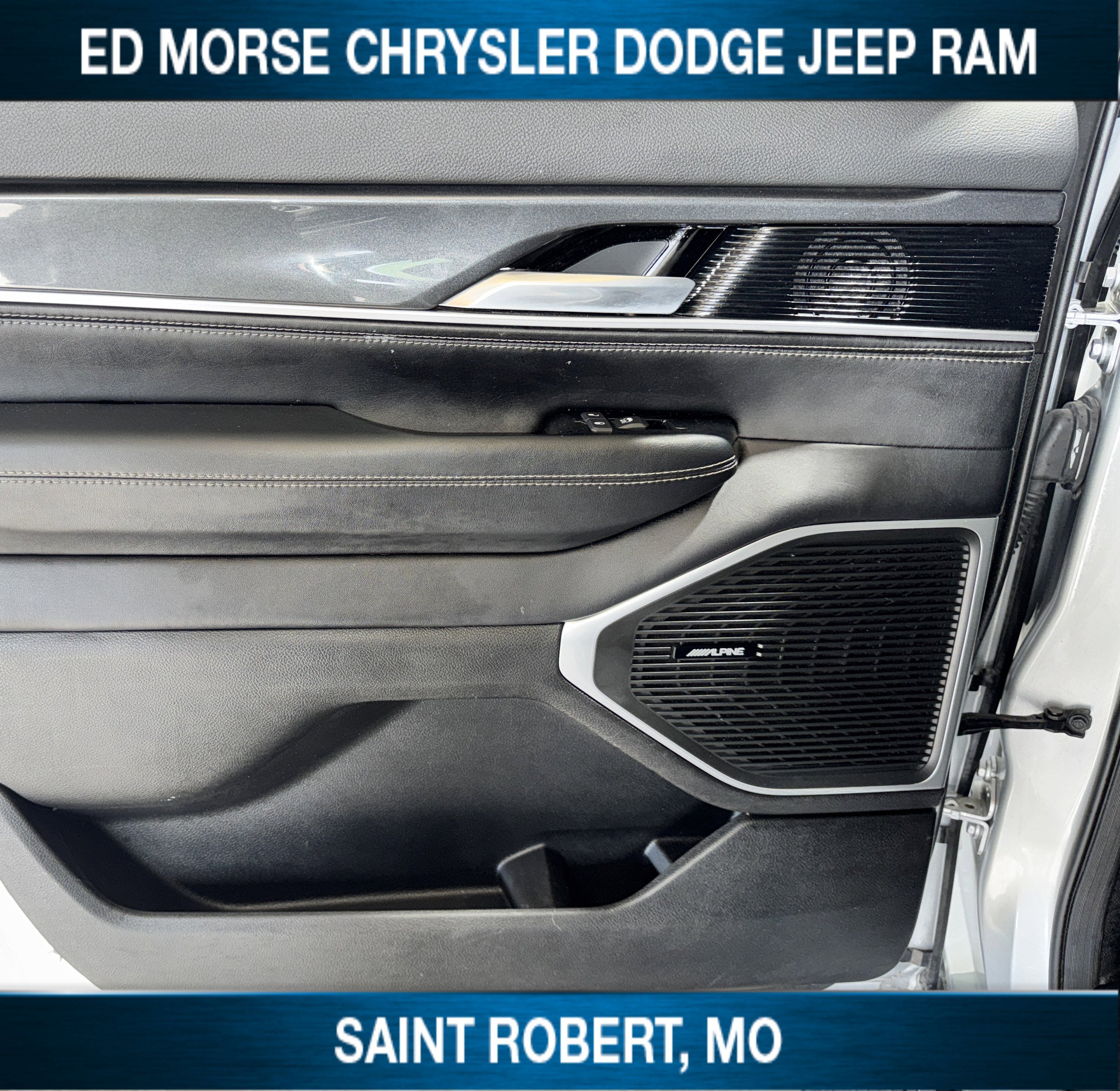 2023 Jeep Wagoneer Base