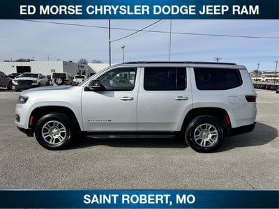 2023 Jeep Wagoneer Base