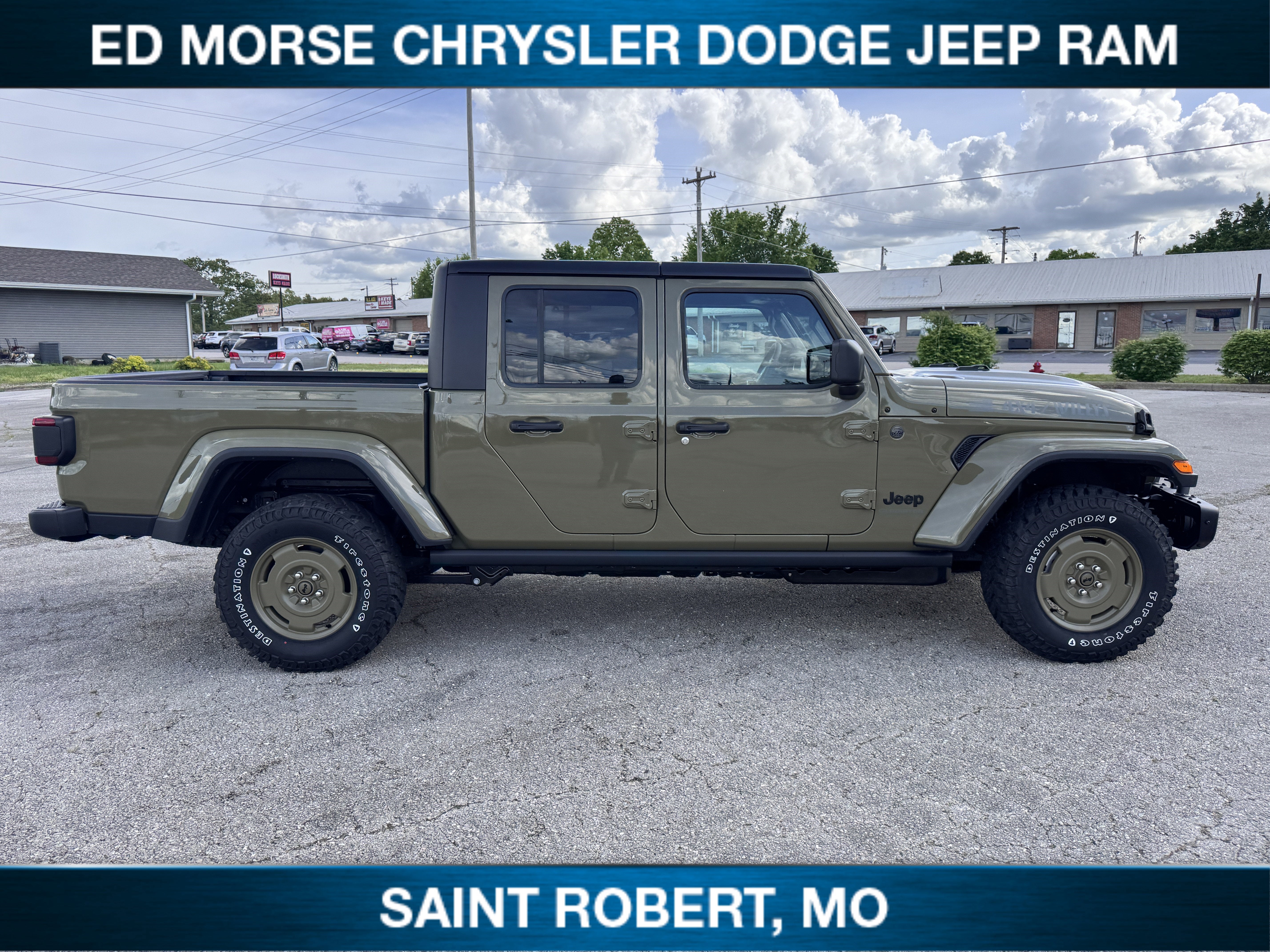 2026 Jeep Gladiator Sport