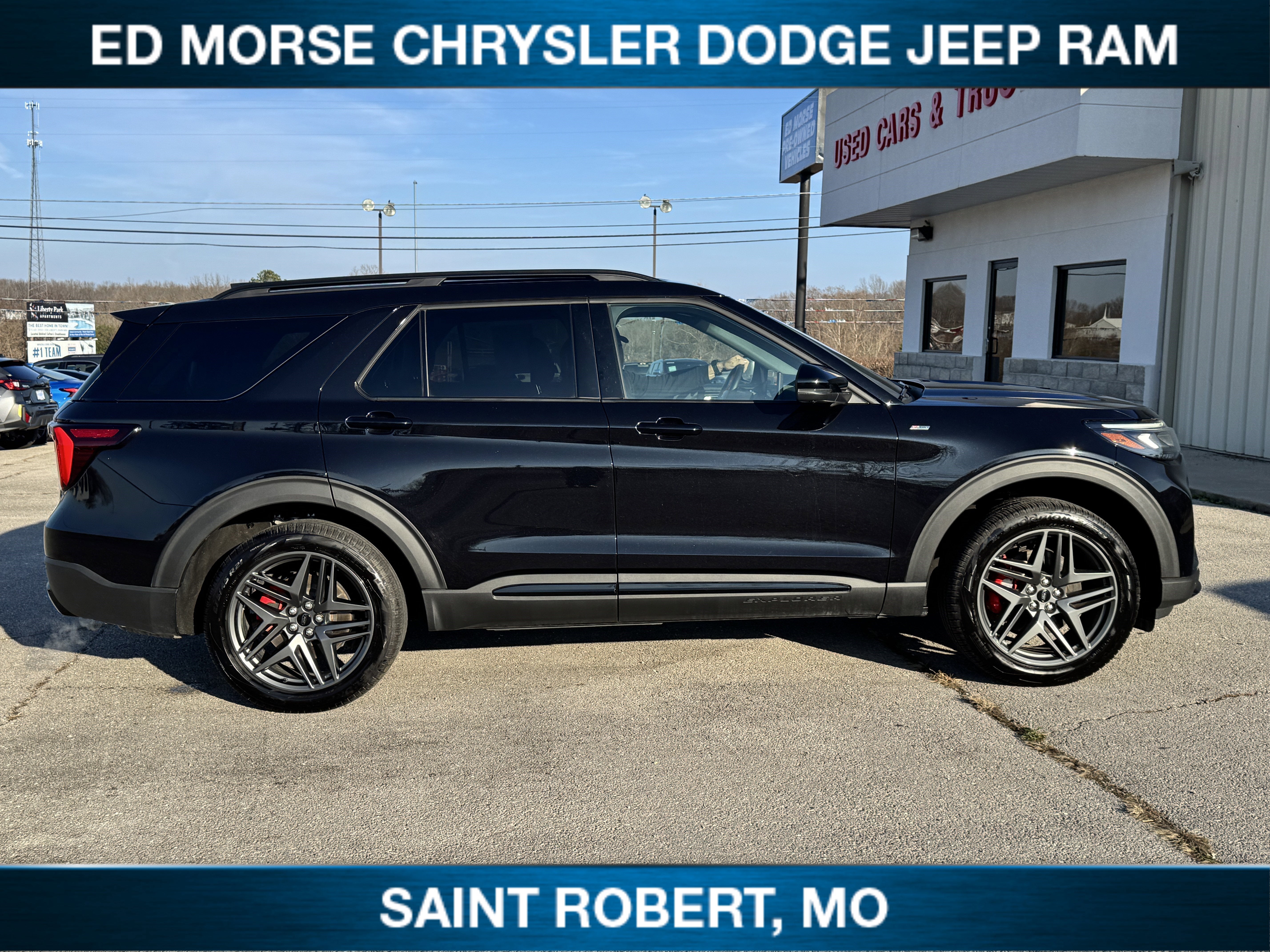 2025 Ford Explorer ST-Line