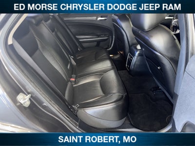2020 Chrysler 300 Touring L
