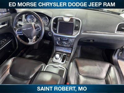 2020 Chrysler 300 Touring L