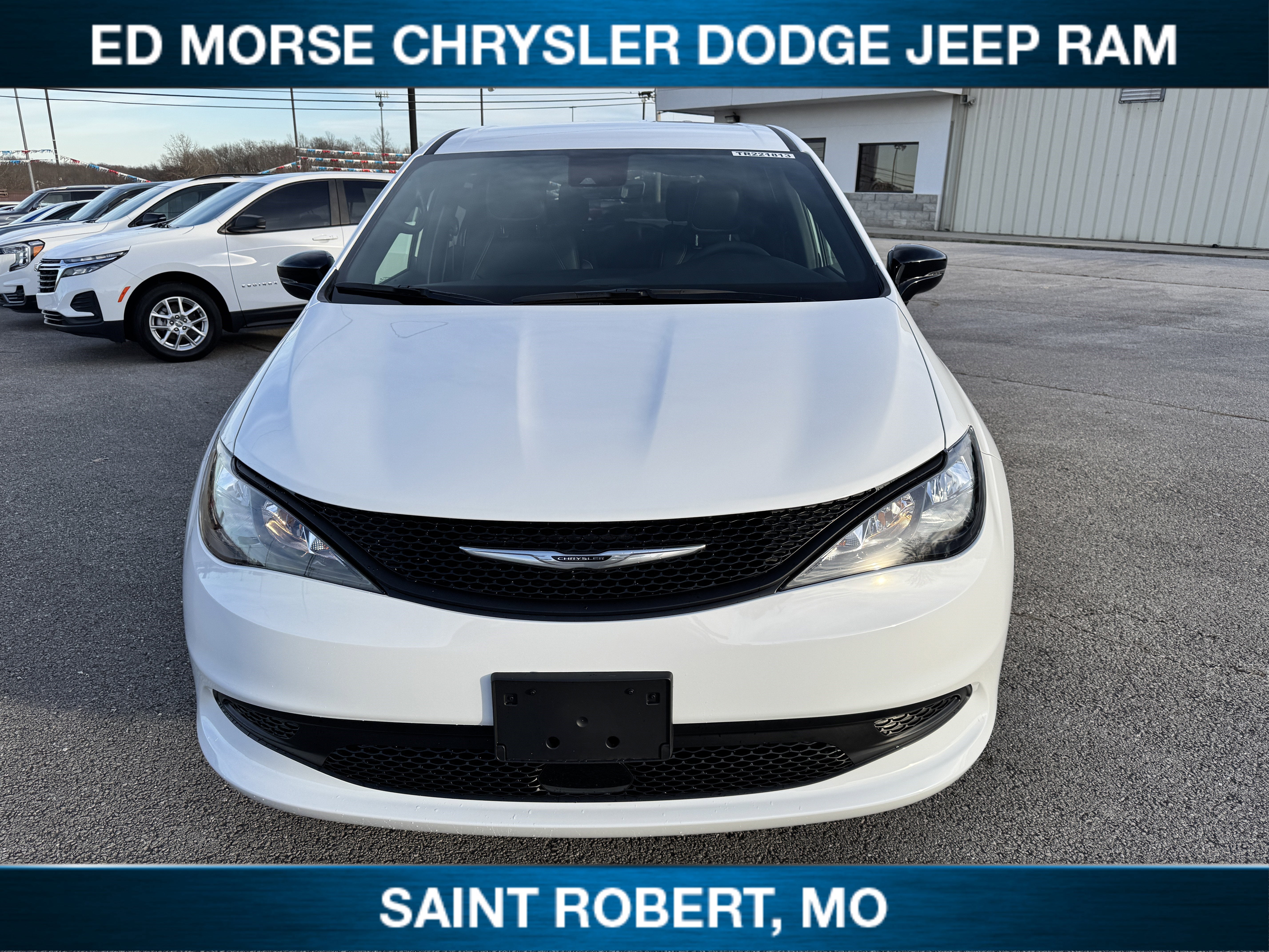 2026 Chrysler Voyager LX