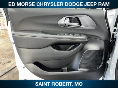 2026 Chrysler Voyager LX