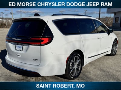 2026 Chrysler Pacifica Pinnacle