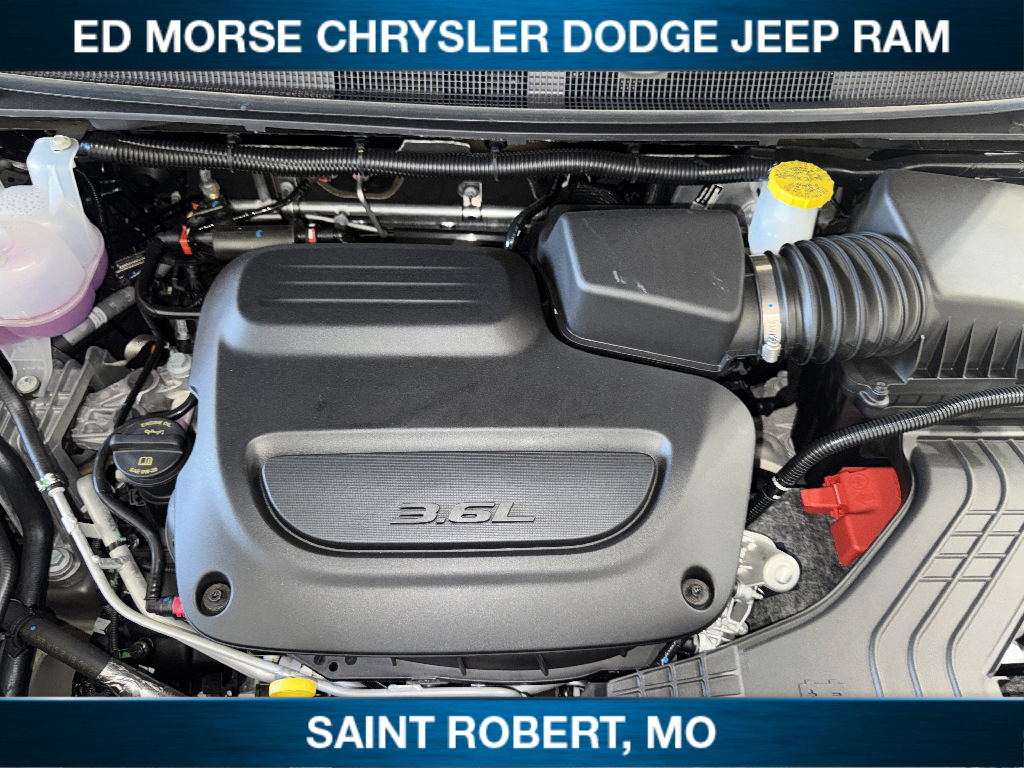 2027 Chrysler Pacifica Select