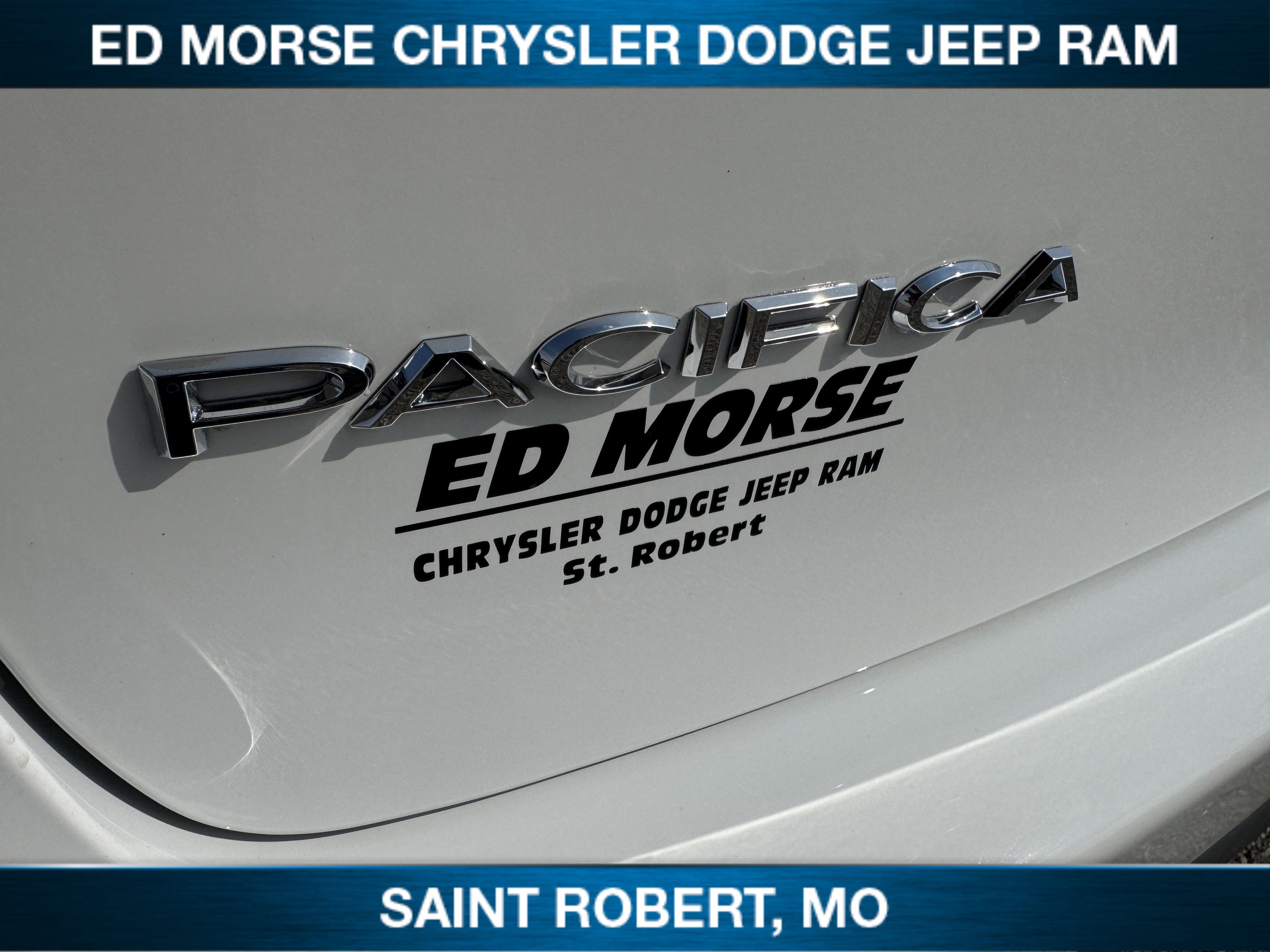 2027 Chrysler Pacifica Limited