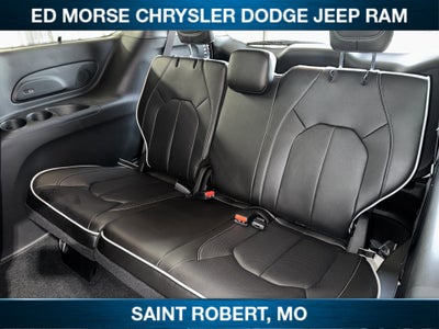 2027 Chrysler Pacifica Limited