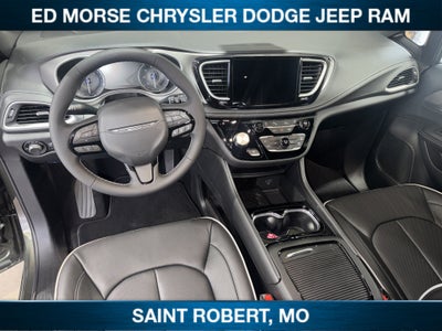 2027 Chrysler Pacifica Limited