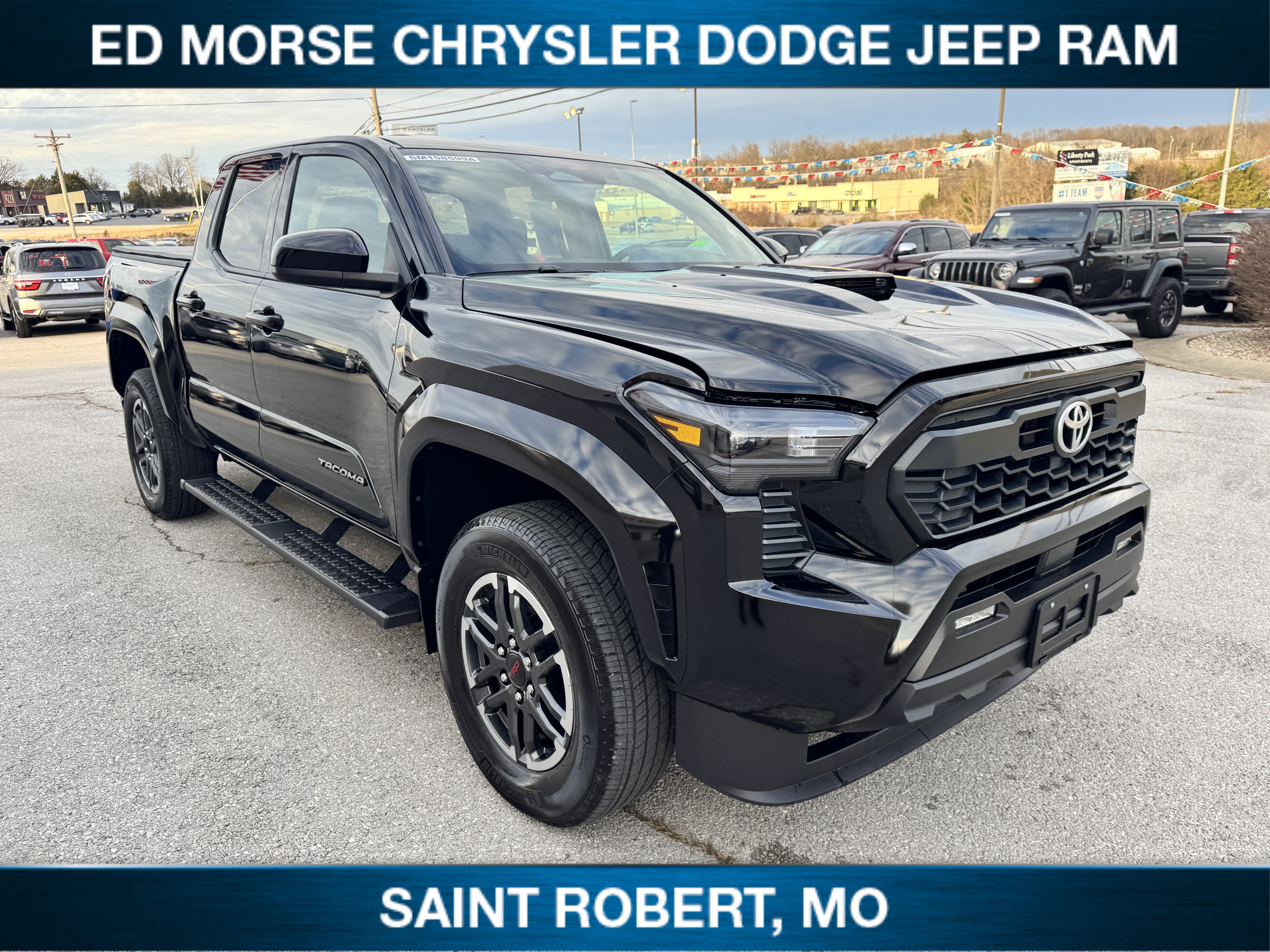 2025 Toyota Tacoma 4WD SR5