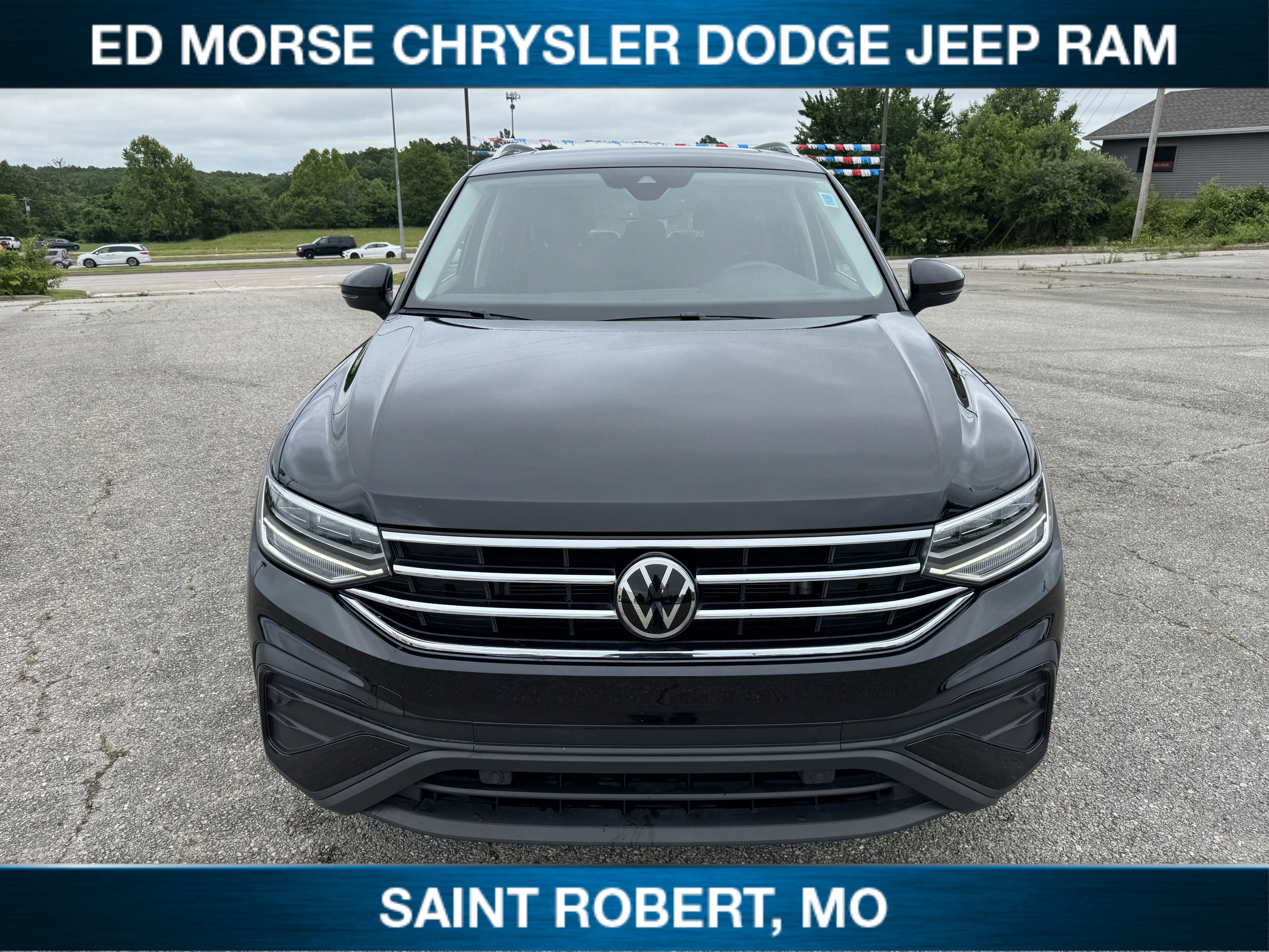 2022 Volkswagen Tiguan SE