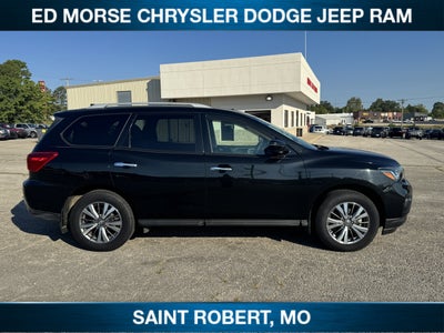 2020 Nissan Pathfinder S