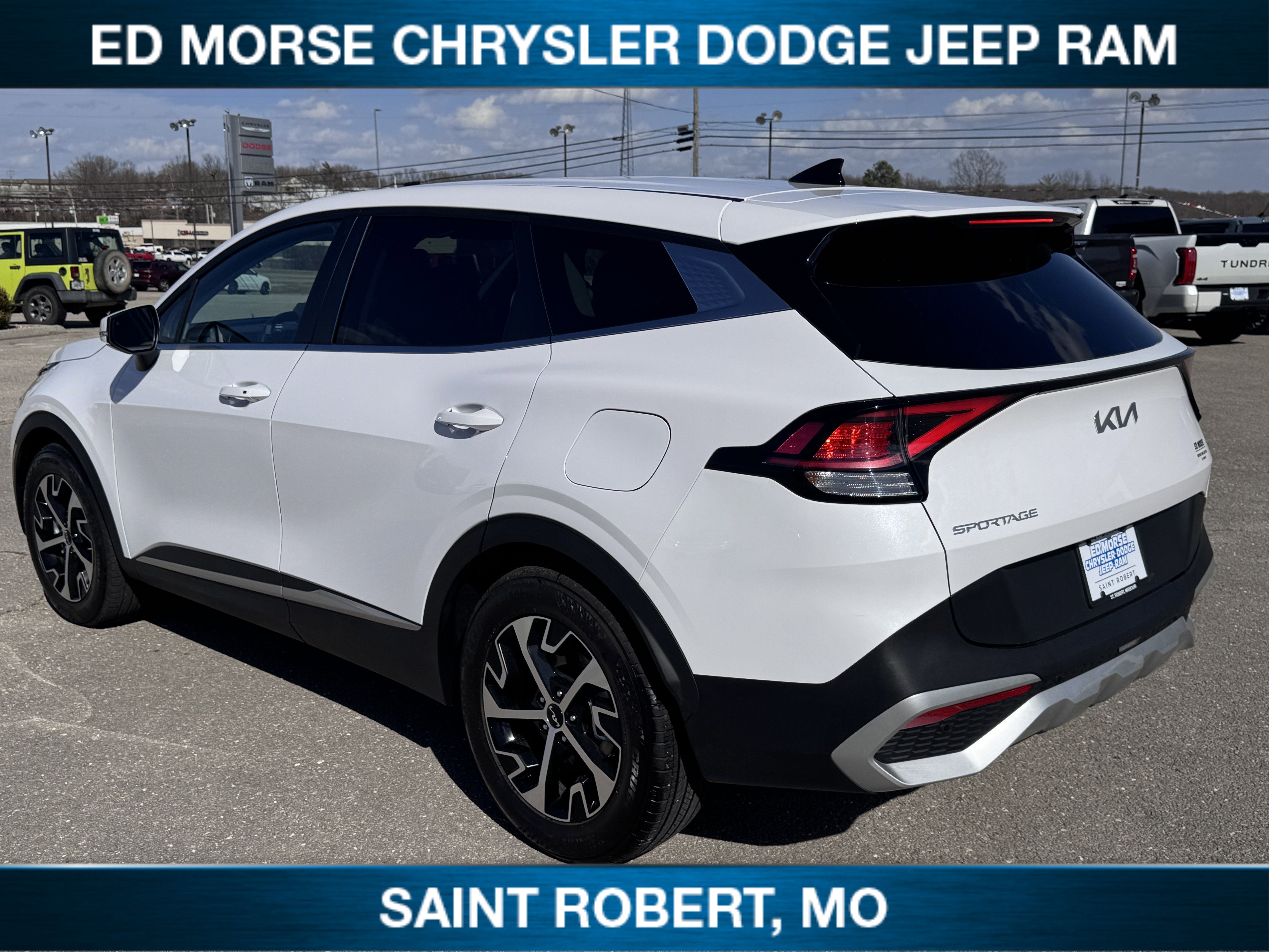 2025 Kia Sportage EX