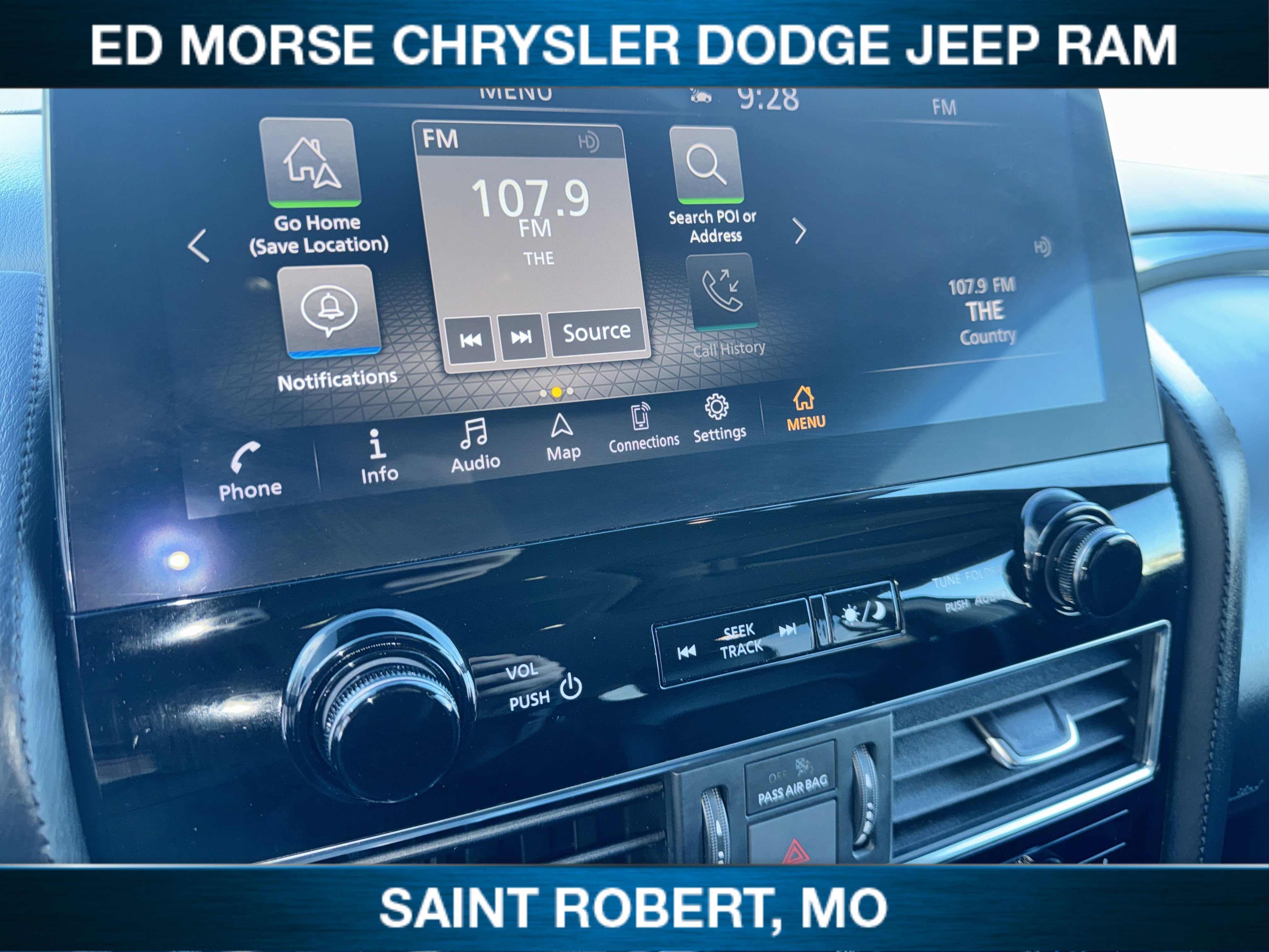 2024 Nissan Armada SV