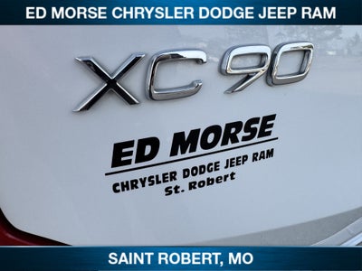 2022 Volvo XC90 Momentum