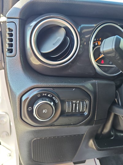 2022 Jeep Wrangler Unlimited Sahara Altitude