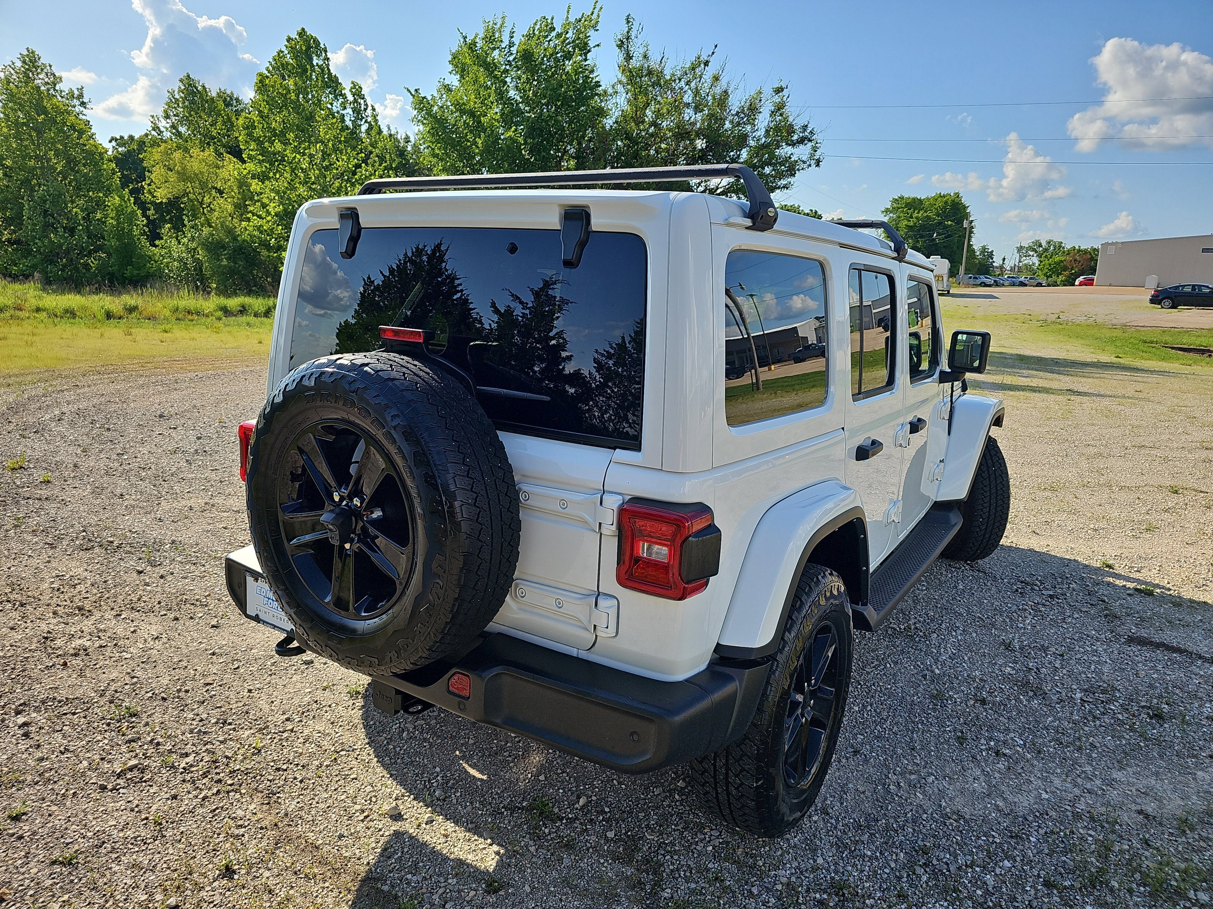 2022 Jeep Wrangler Unlimited Sahara Altitude