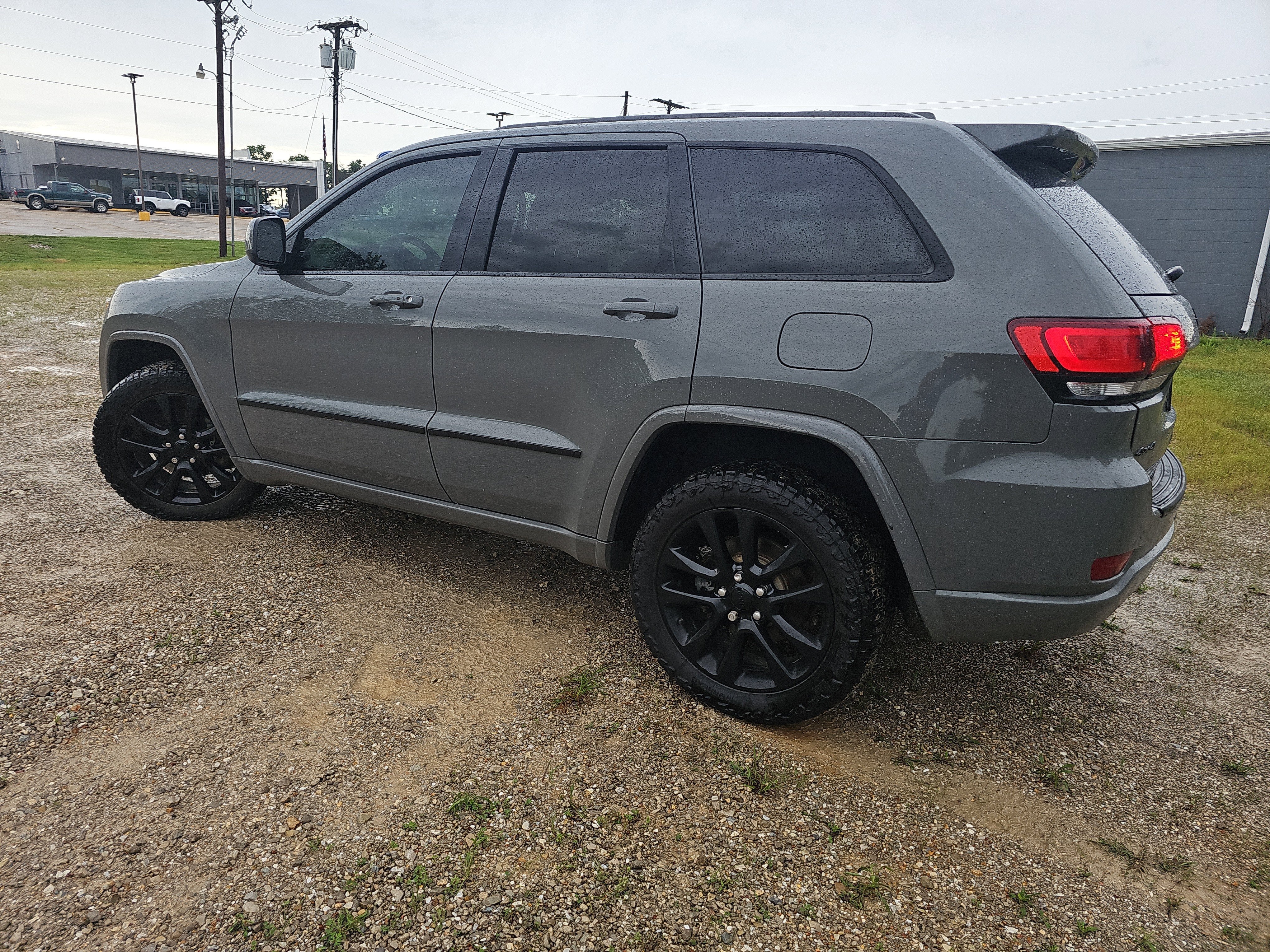 2020 Jeep Grand Cherokee Altitude
