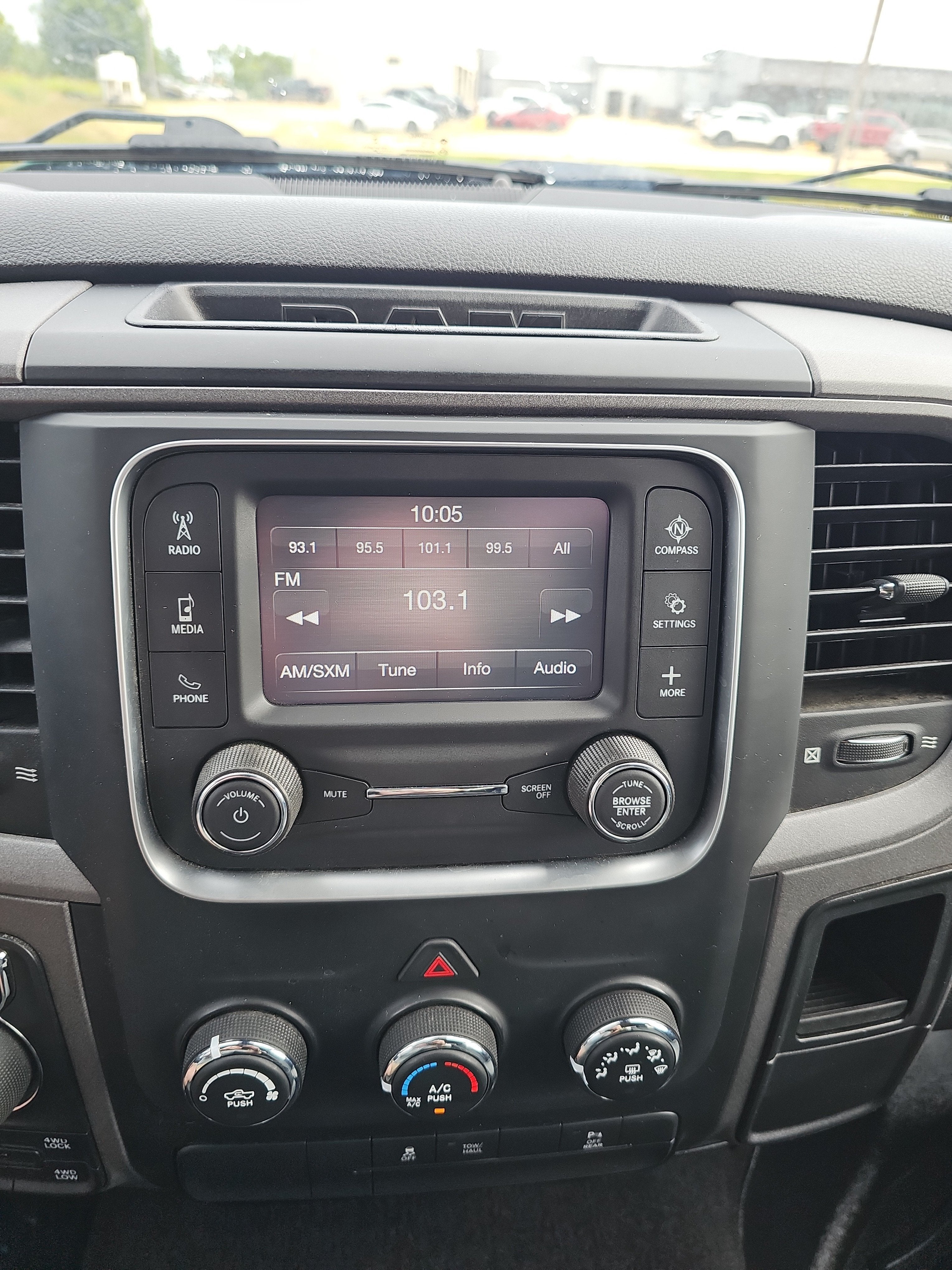 2022 RAM 1500 Classic Tradesman