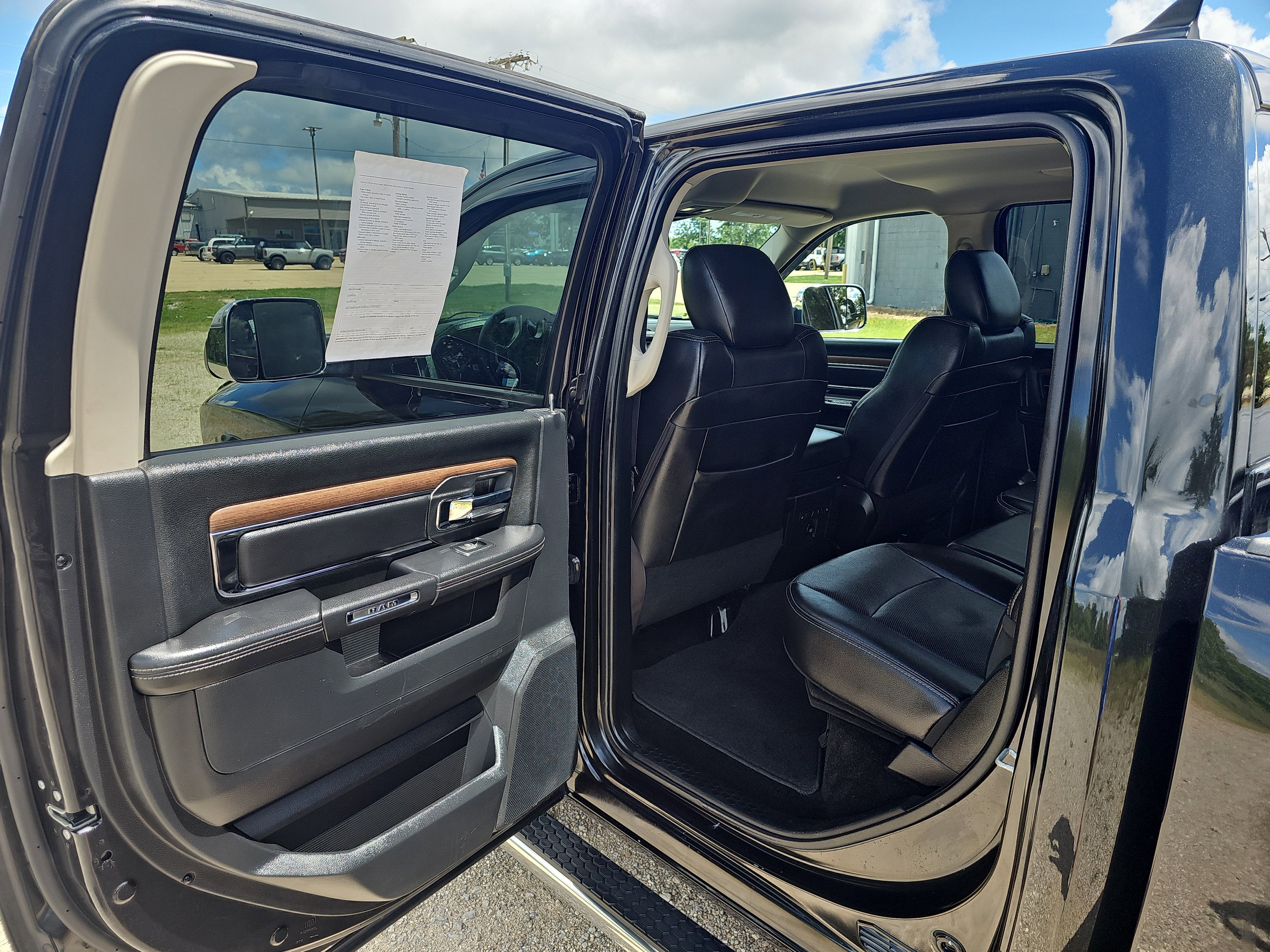2015 RAM 1500 Laramie