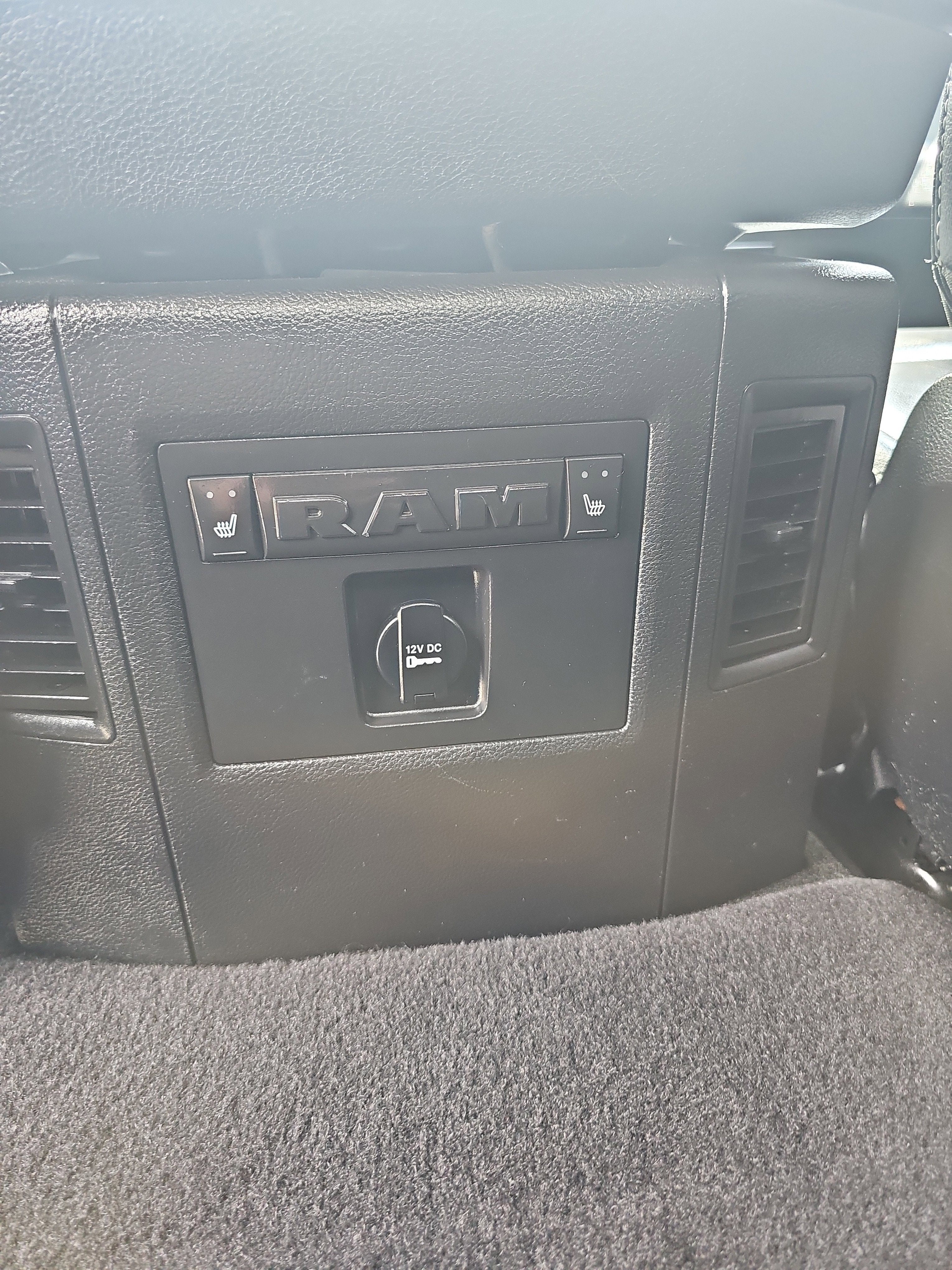 2015 RAM 1500 Laramie