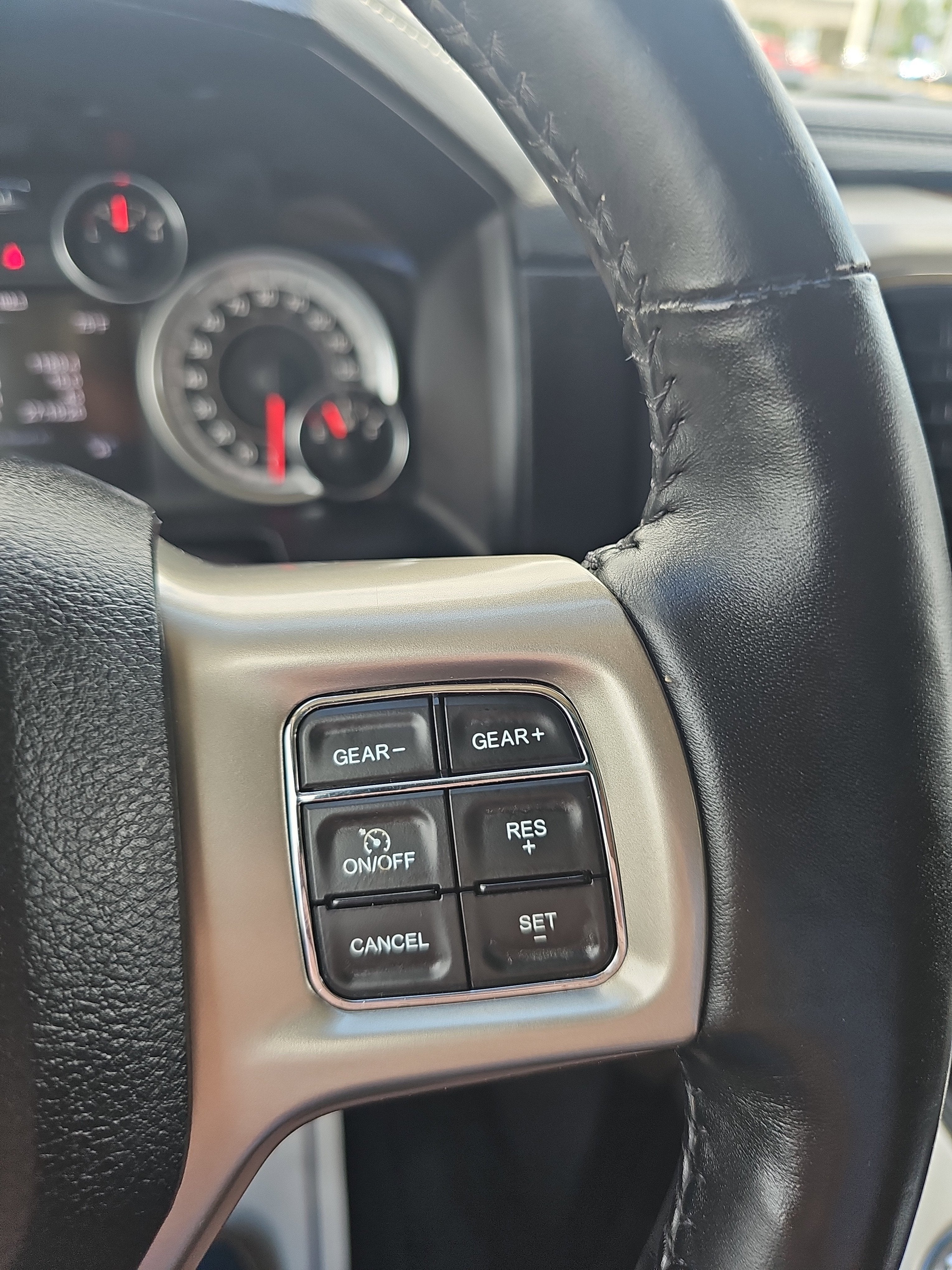 2015 RAM 1500 Laramie