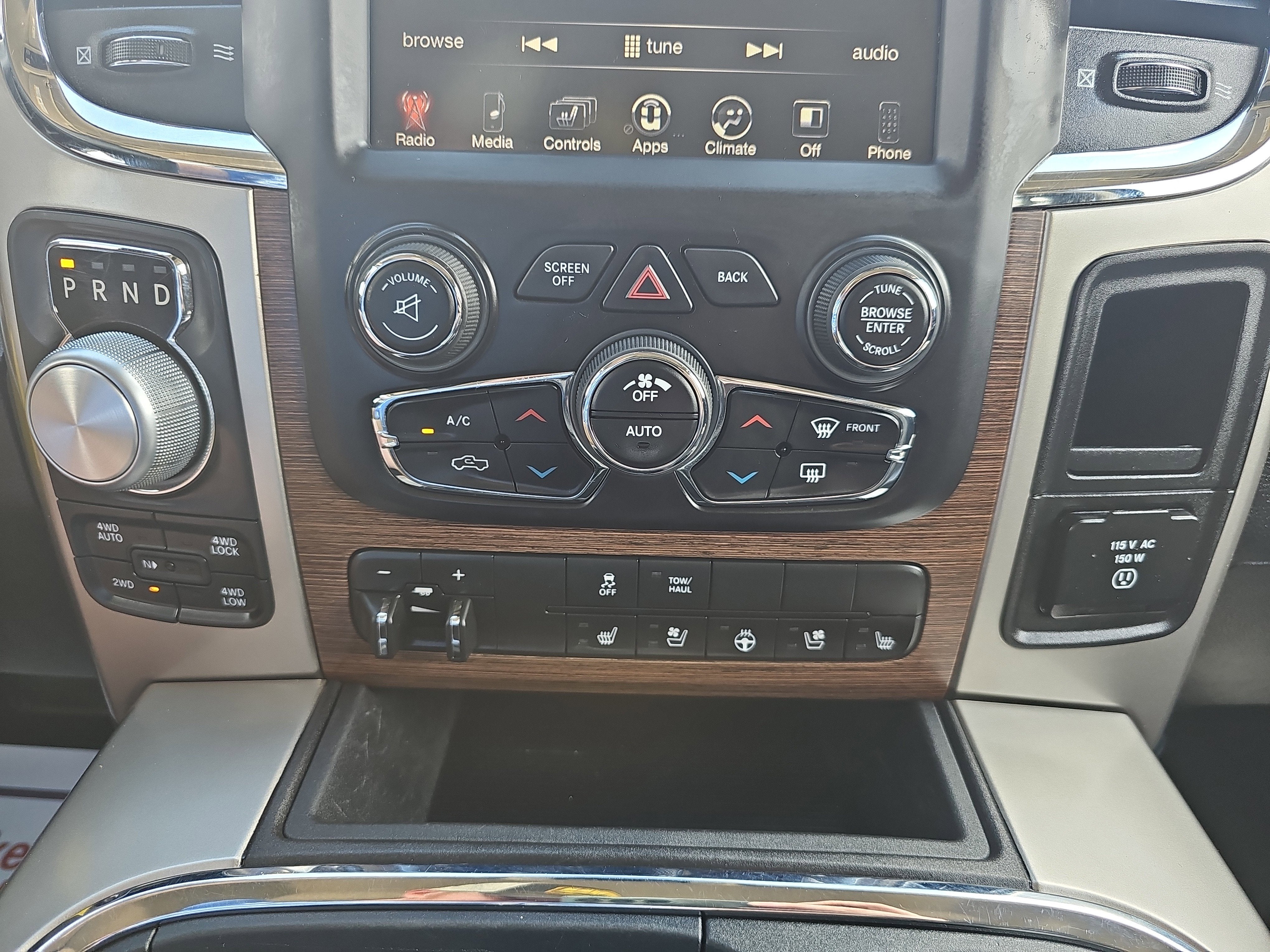 2015 RAM 1500 Laramie