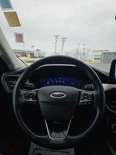 2022 Ford Escape SEL