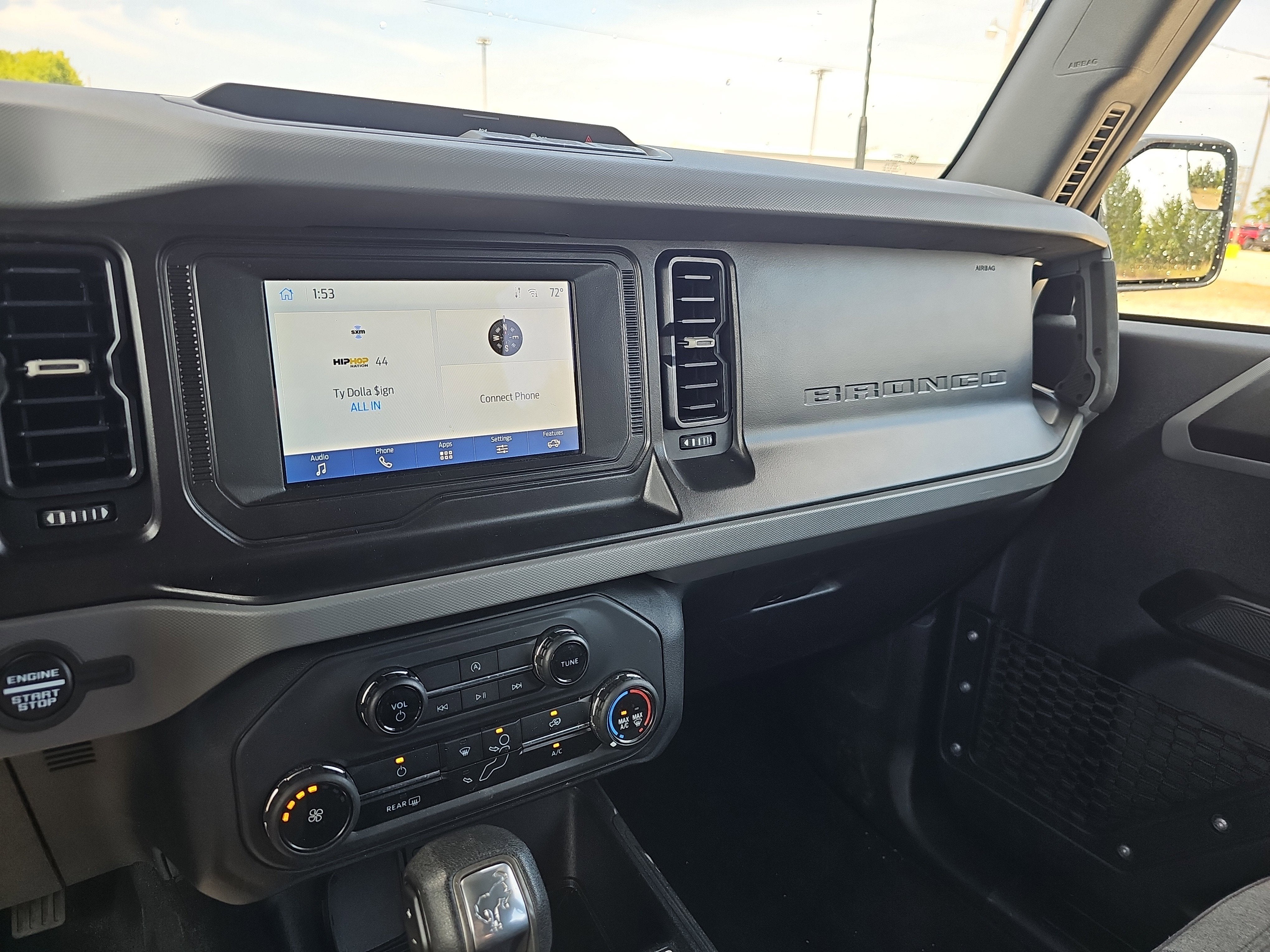 2023 Ford Bronco Base