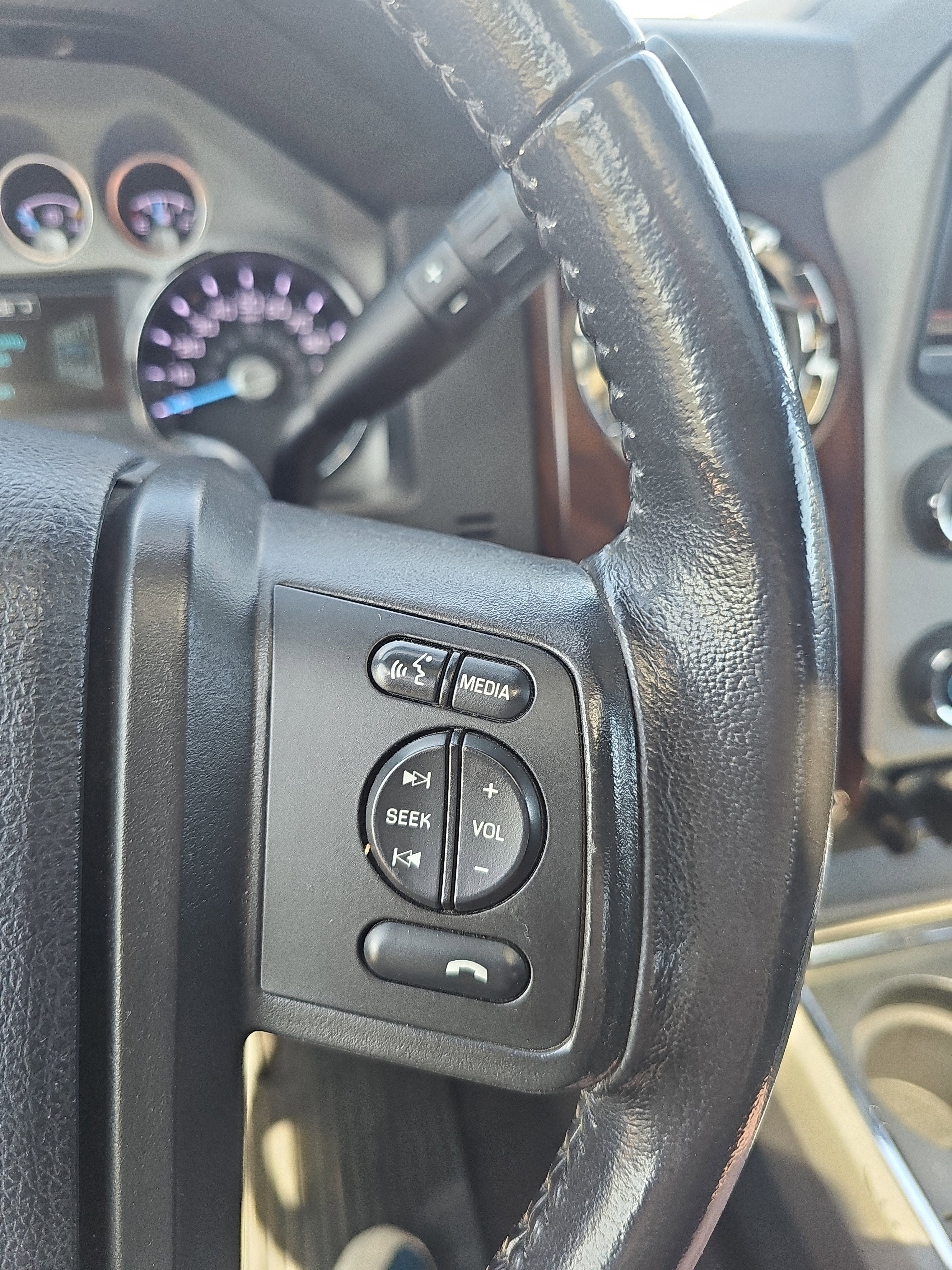 2015 Ford Super Duty F-250 SRW Lariat