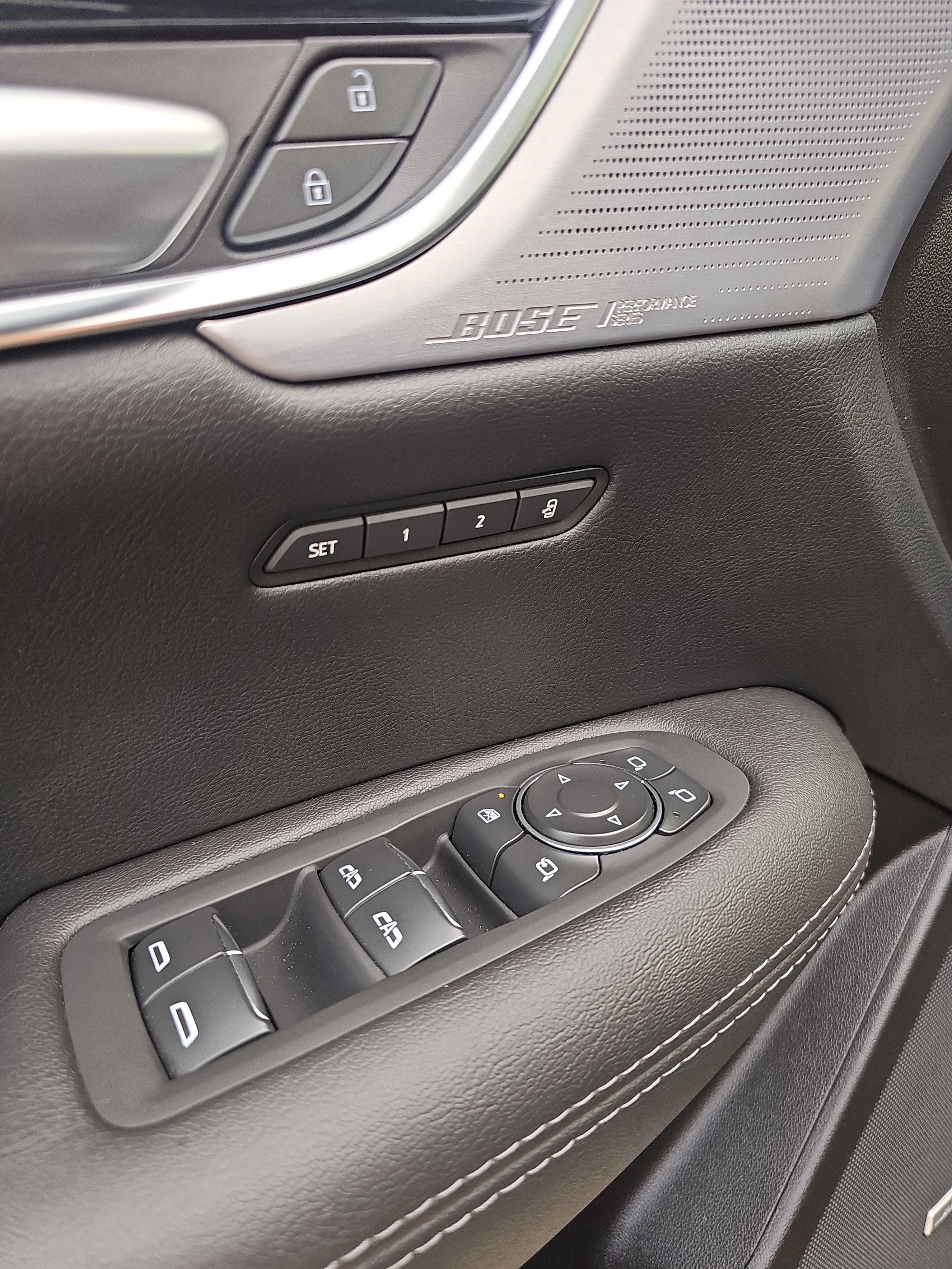 2025 Cadillac XT5 FWD Premium Luxury