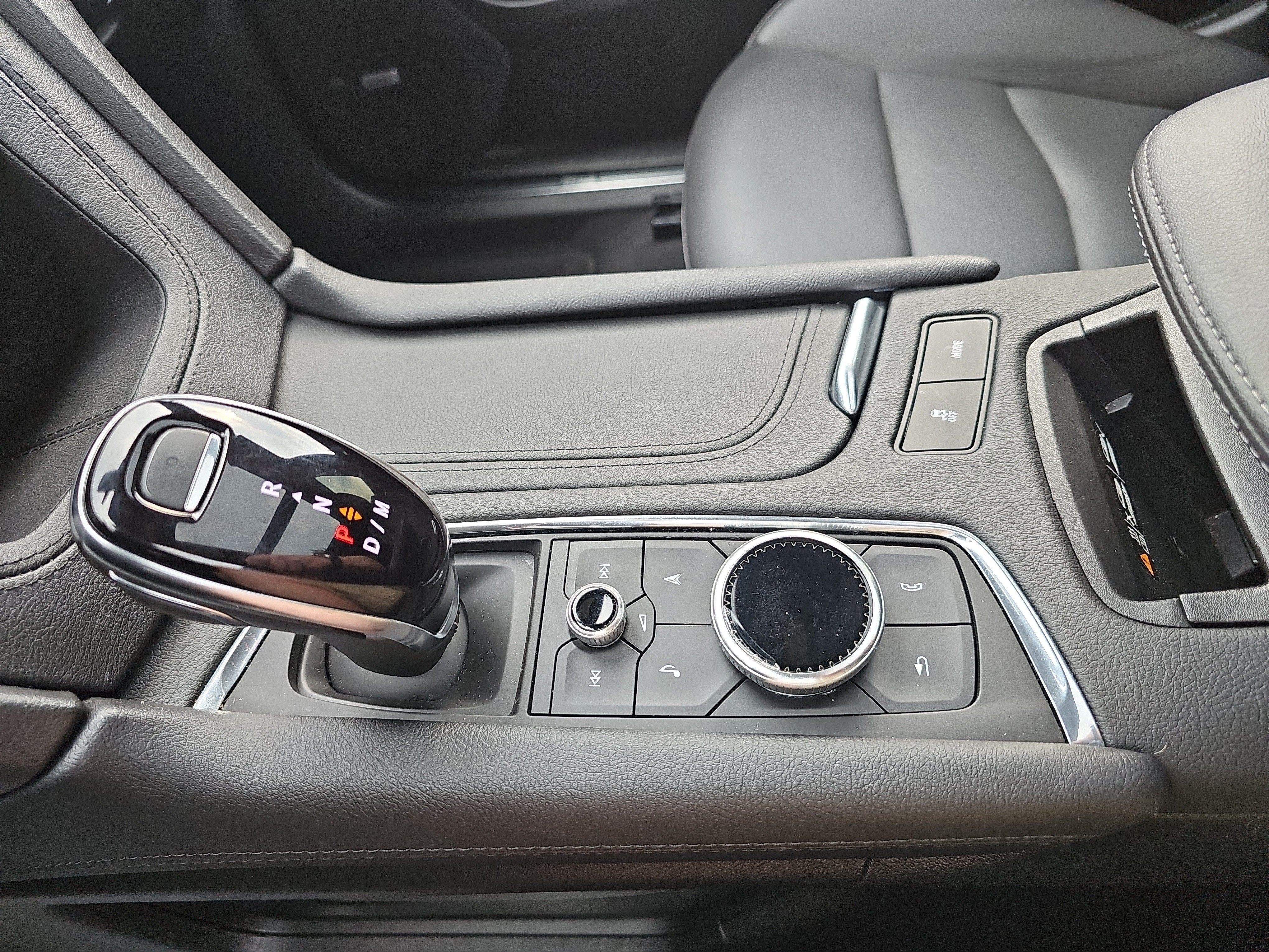 2025 Cadillac XT5 FWD Premium Luxury