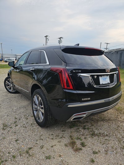 2025 Cadillac XT5 FWD Premium Luxury