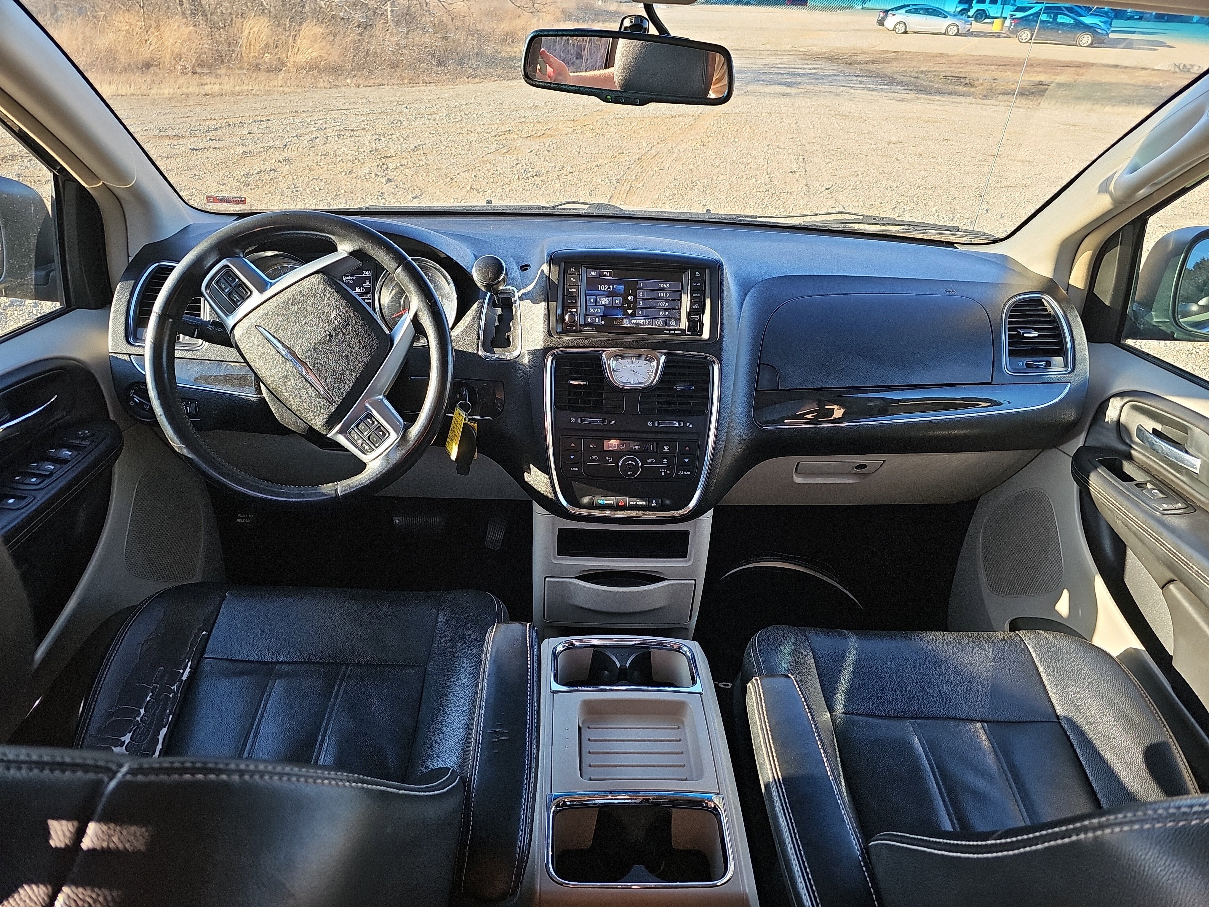 2013 Chrysler Town & Country Touring