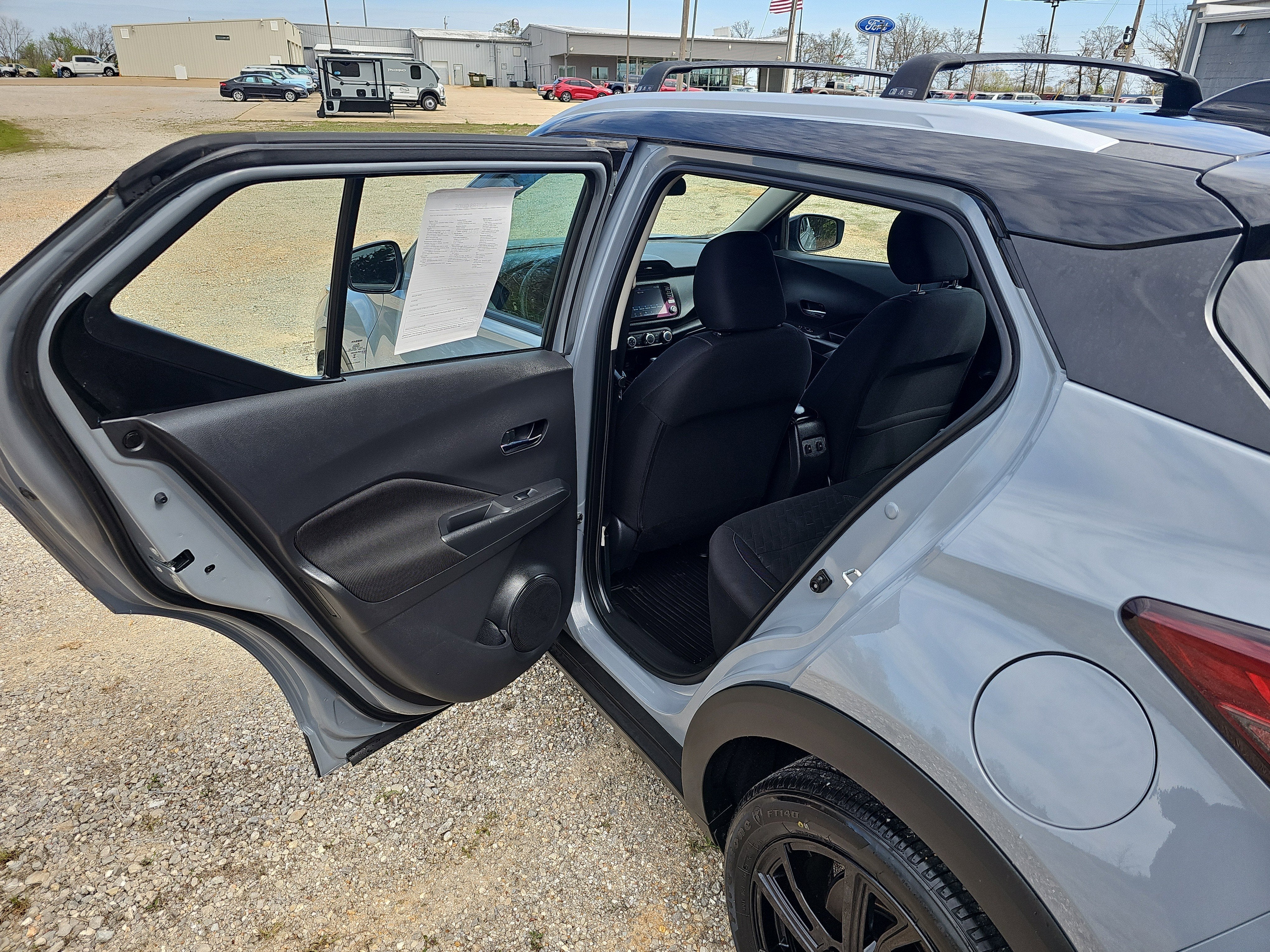 2024 Nissan Kicks SV