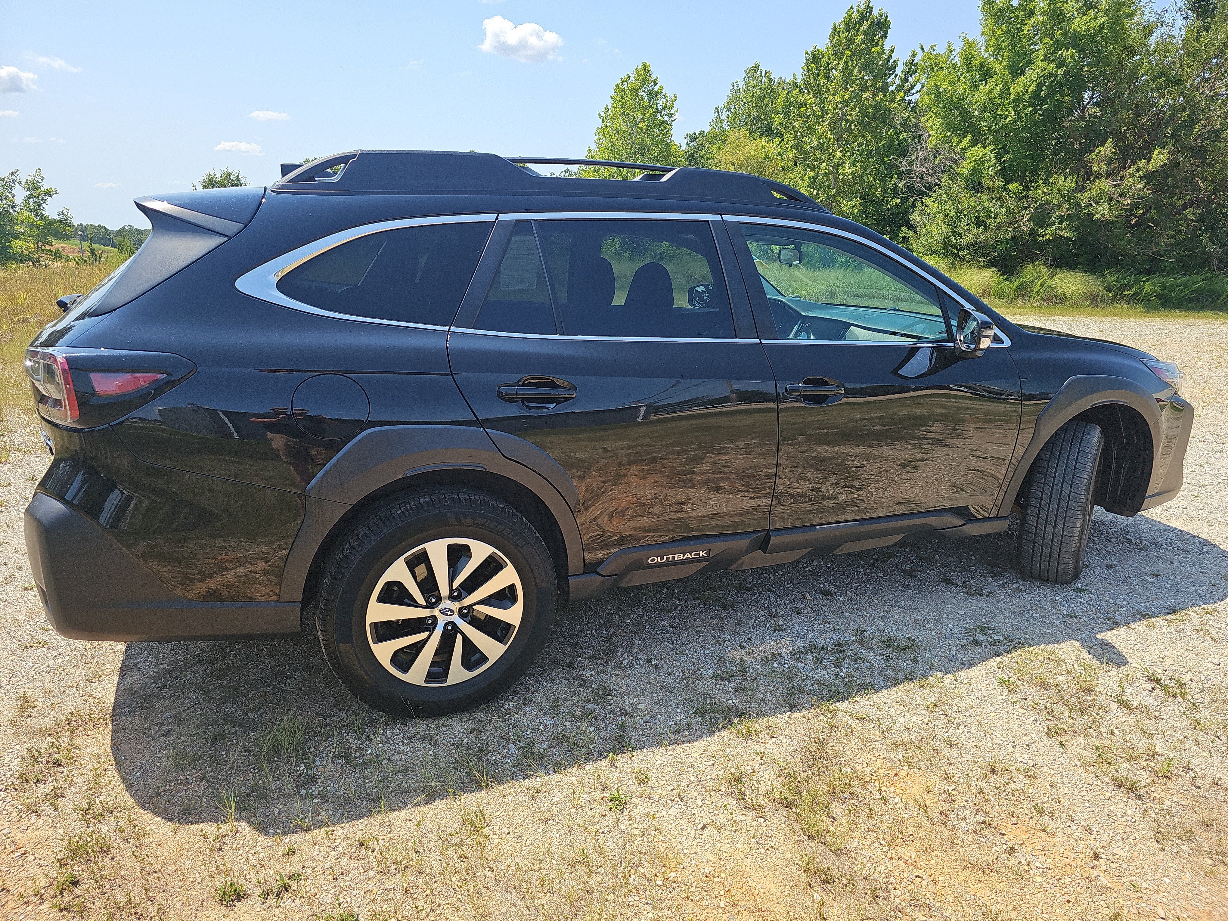 2023 Subaru Outback Premium