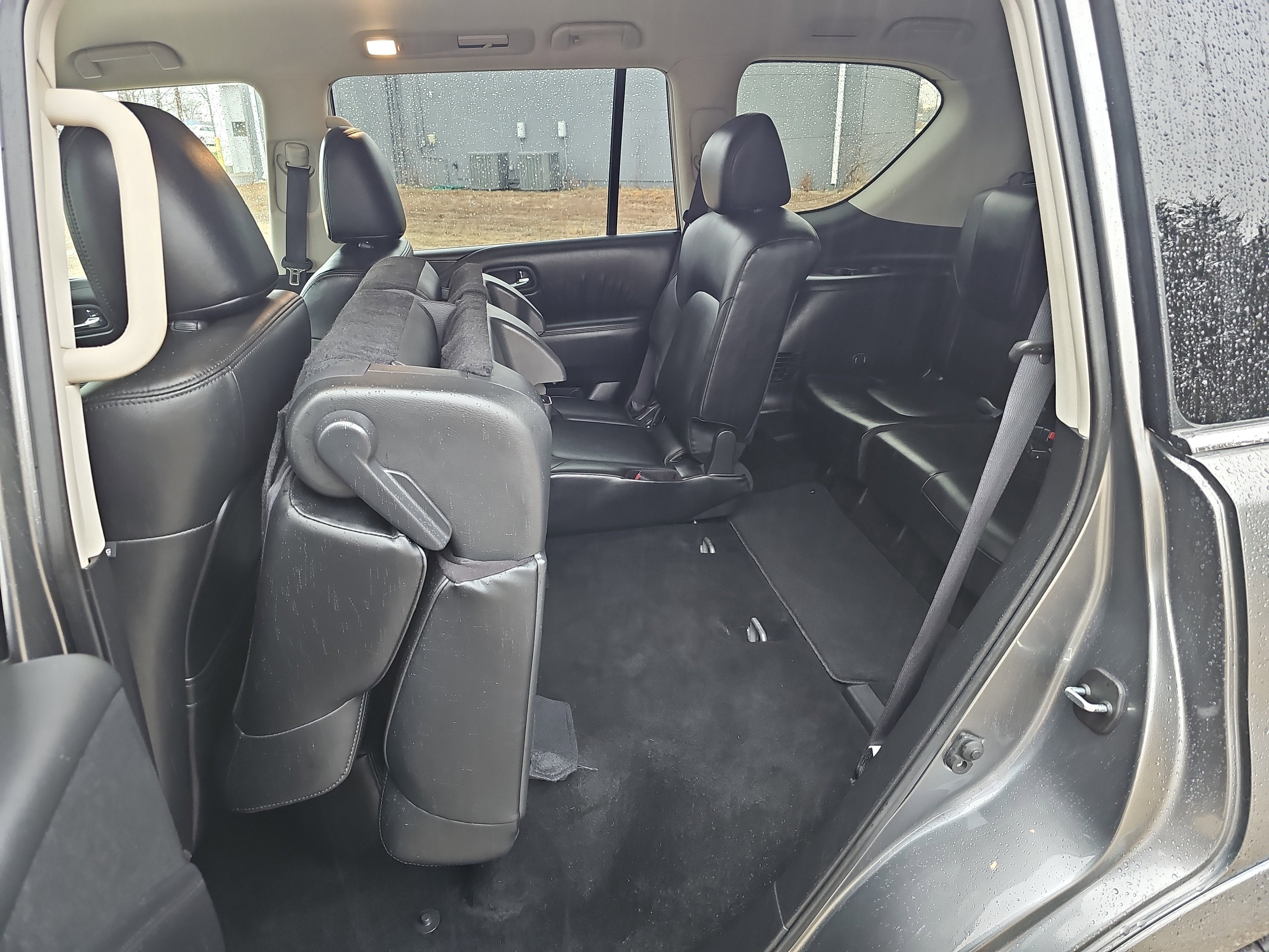 2024 Nissan Armada SV